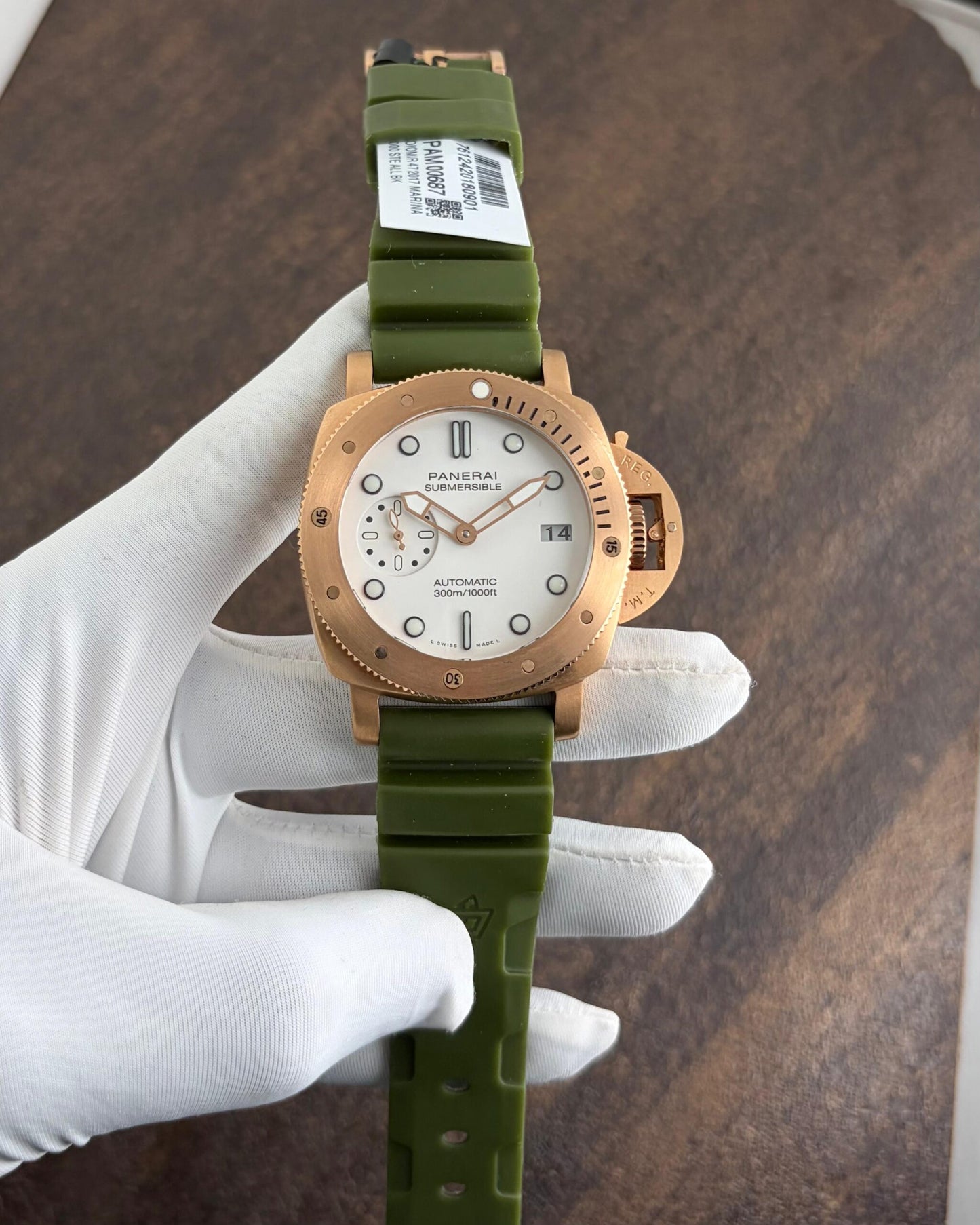 Panerai Submersible Bianco Pam00687