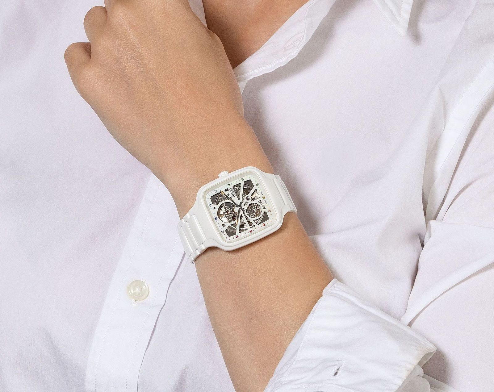 Rado True Square White Ceramic Edition