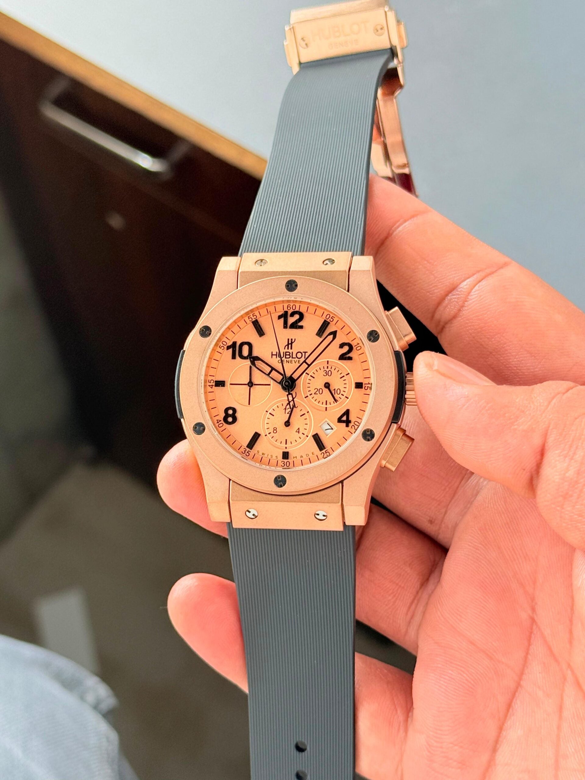 Hublot Big Bang Chronograph Pink Dial