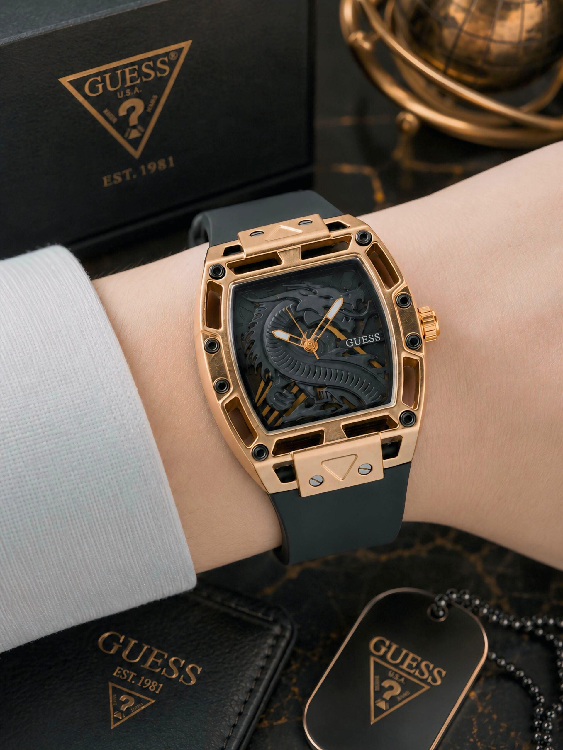 Guess Dragon Pattern Black Series