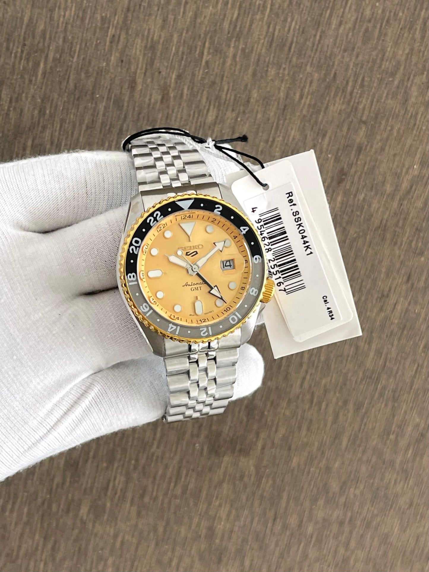 Seiko 5 Gmt Silver Automatic