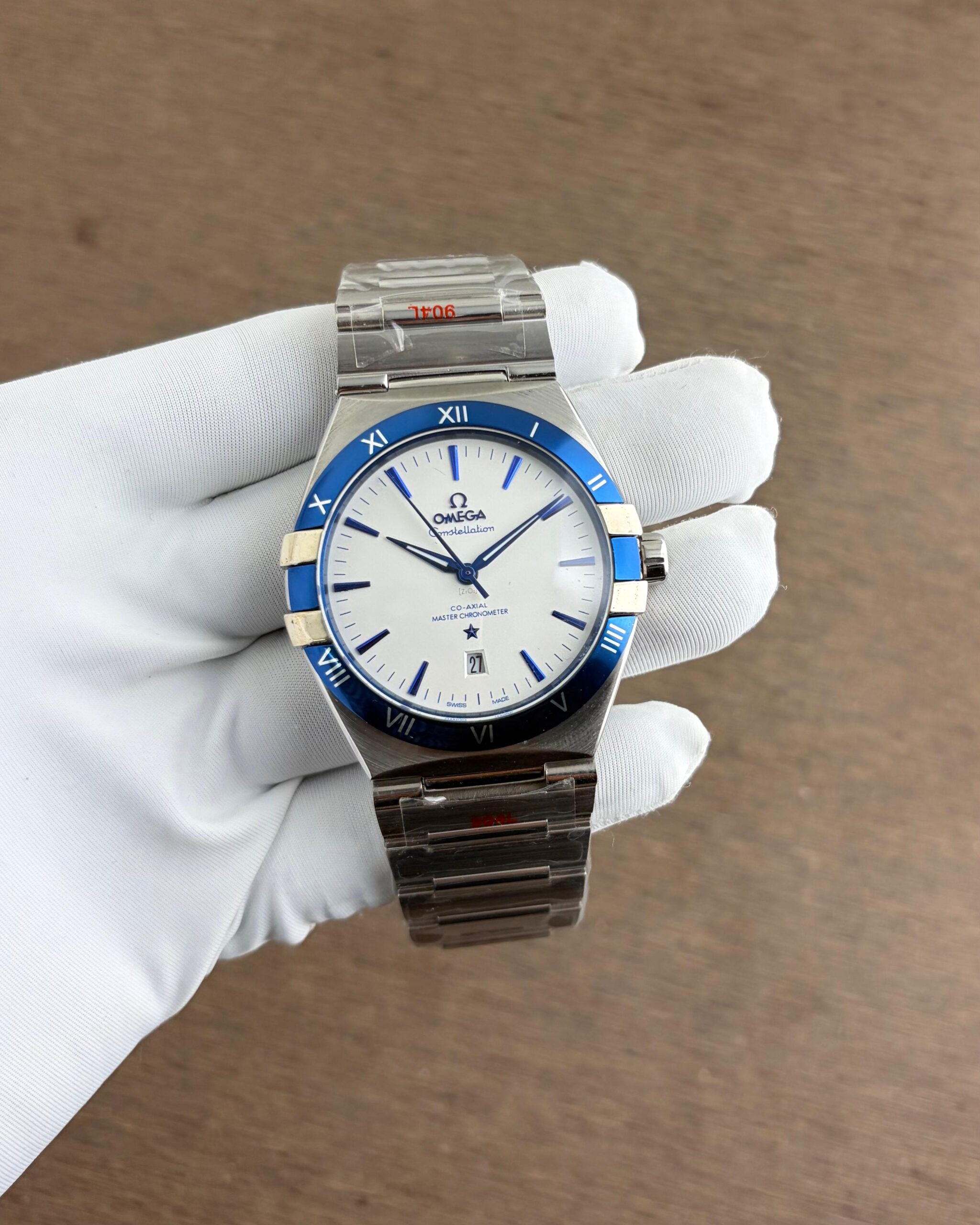 Omega Constellation White &amp; Silver Co-Axial Master