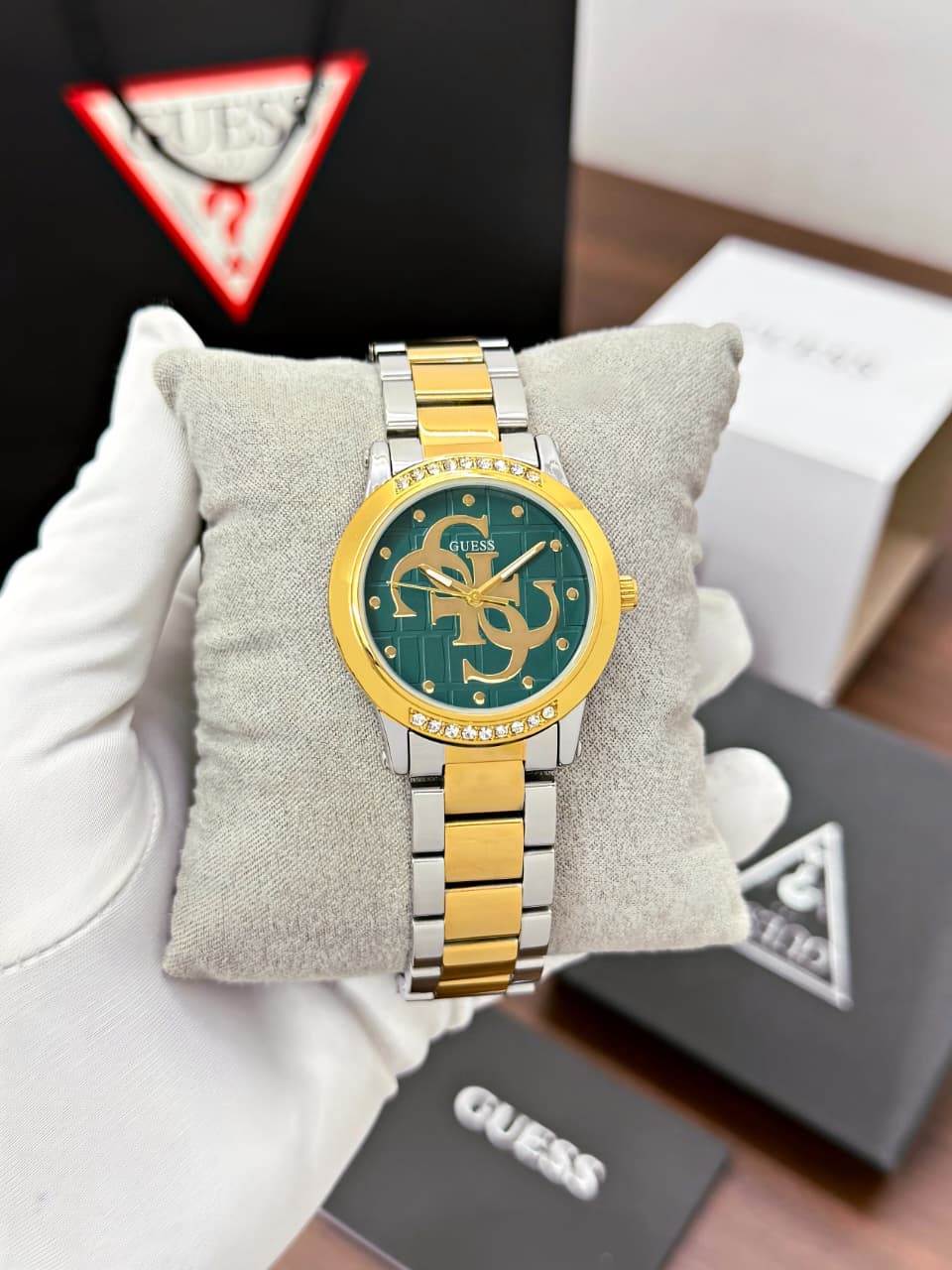 Guess Annette Green Dial