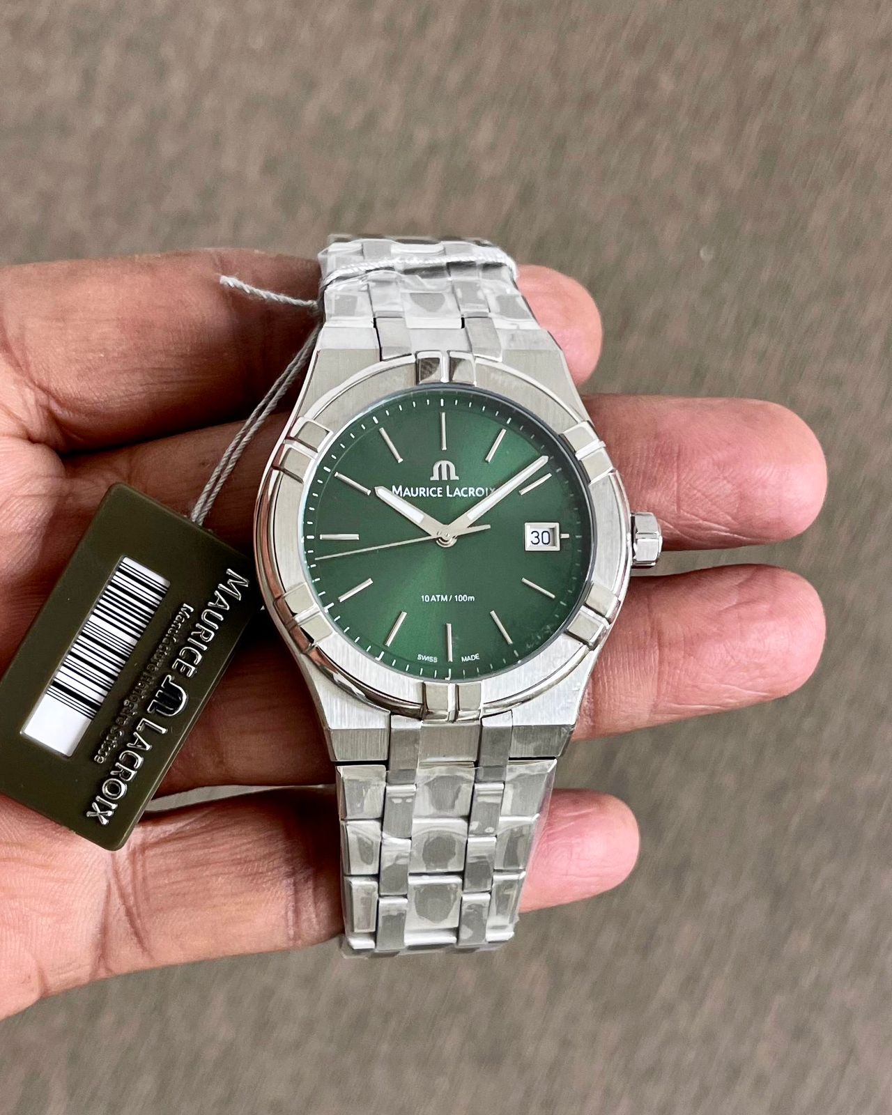 Maurice Lacroix Aikon Quartz