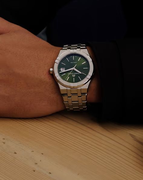 Maurice Lacroix Aikon Quartz