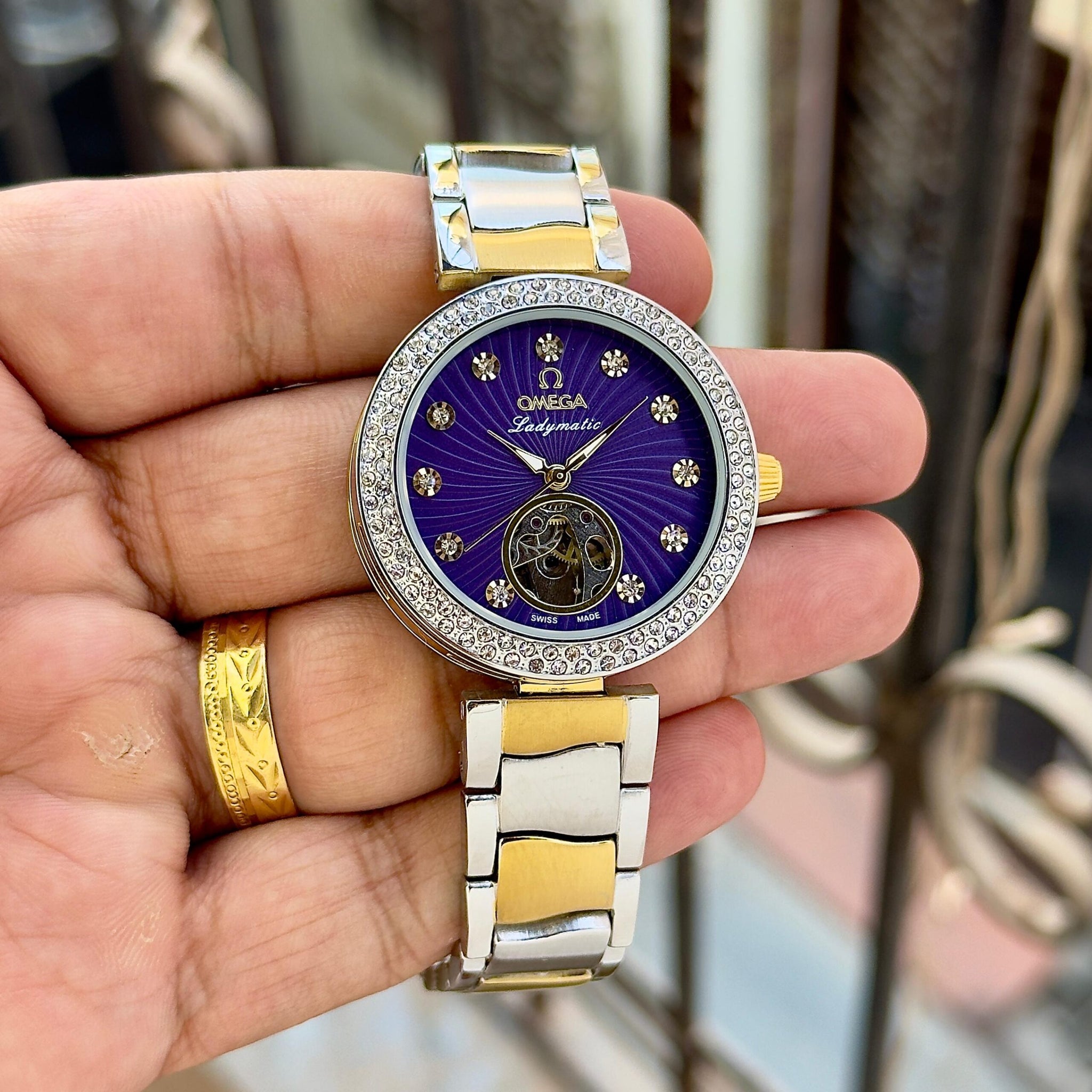 Omega Ladymatic Royal Purple Edition