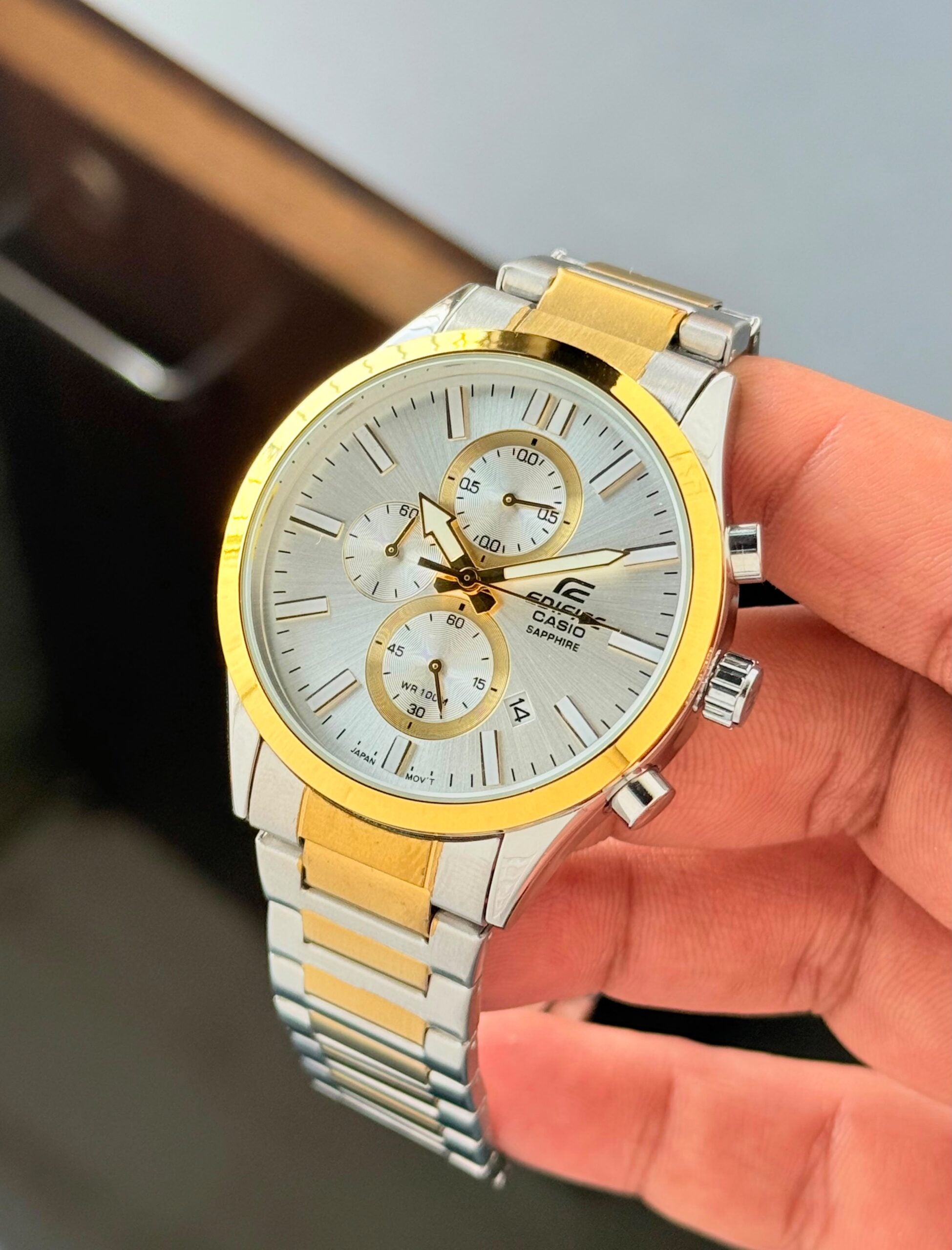 Edifice Casio Chronograph White Dial ⌚