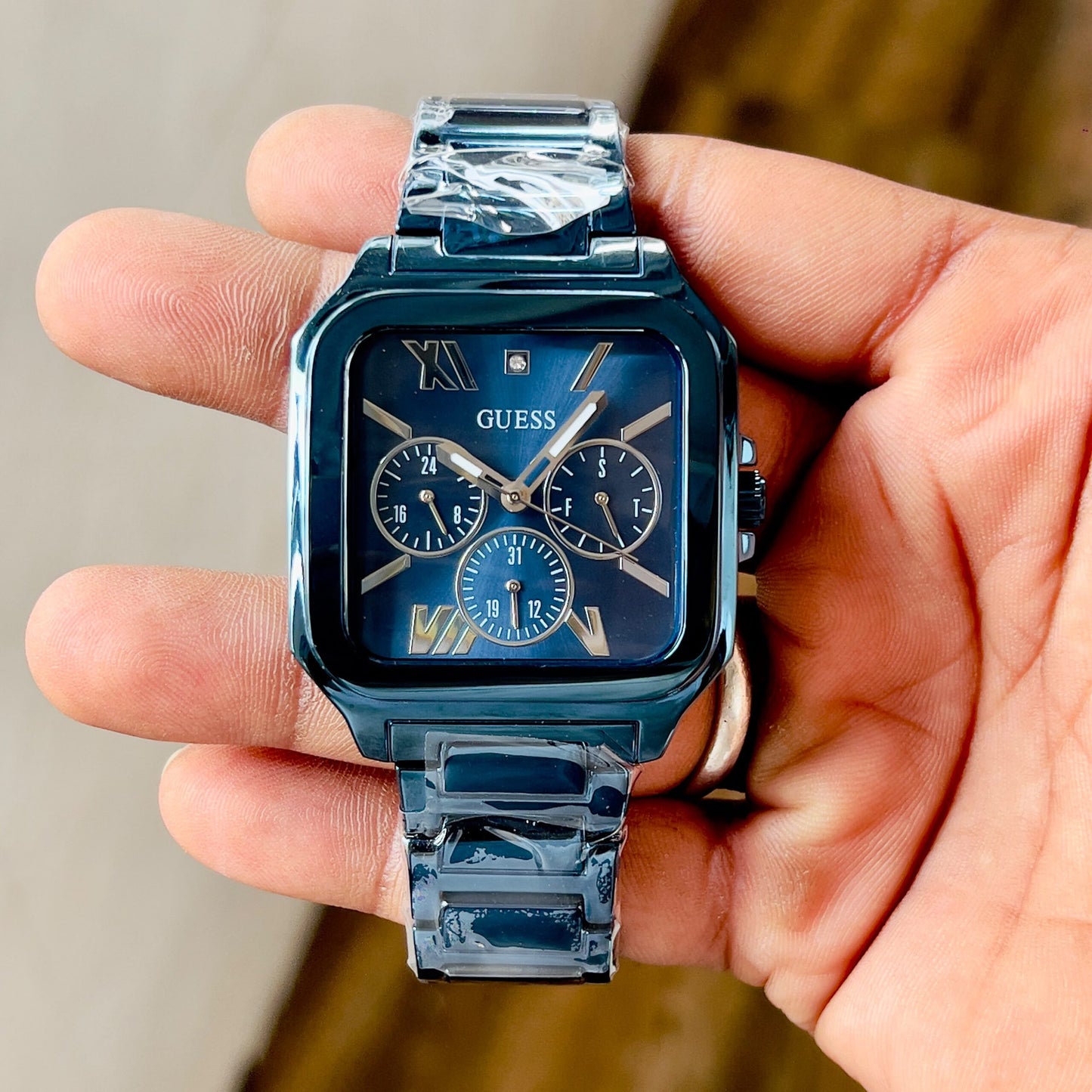 Guess Square Dial Blue Metallic Edition