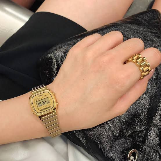 Casio Vintage Gold Digital Edition