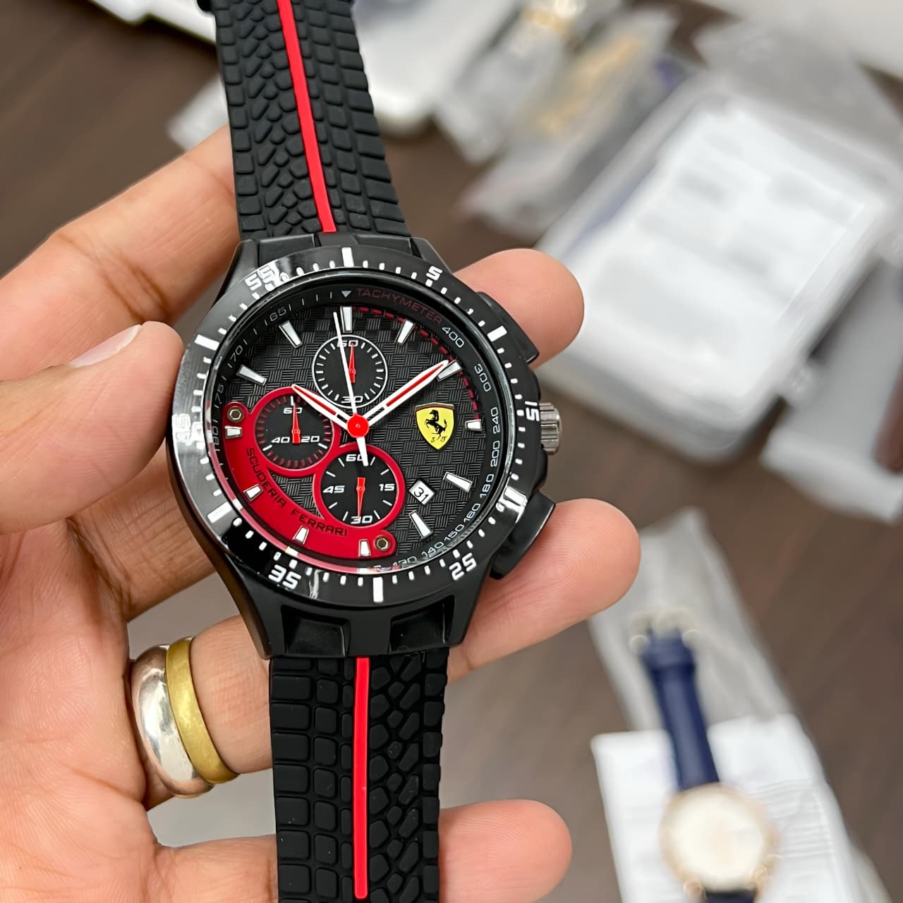 Scuderia Ferrari Black Red Edition