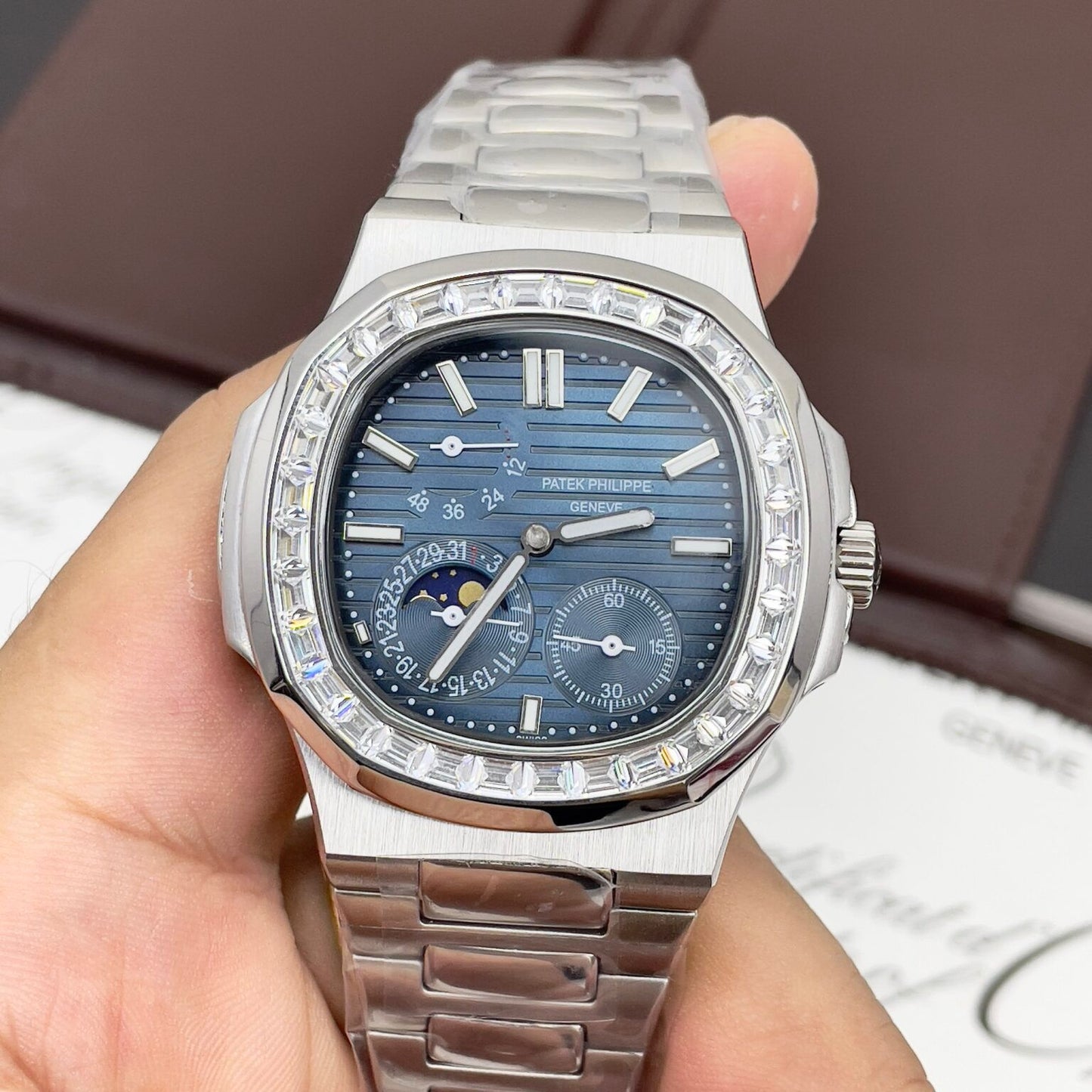 Patek Philippe Nautilus Diamond Edition Automatic
