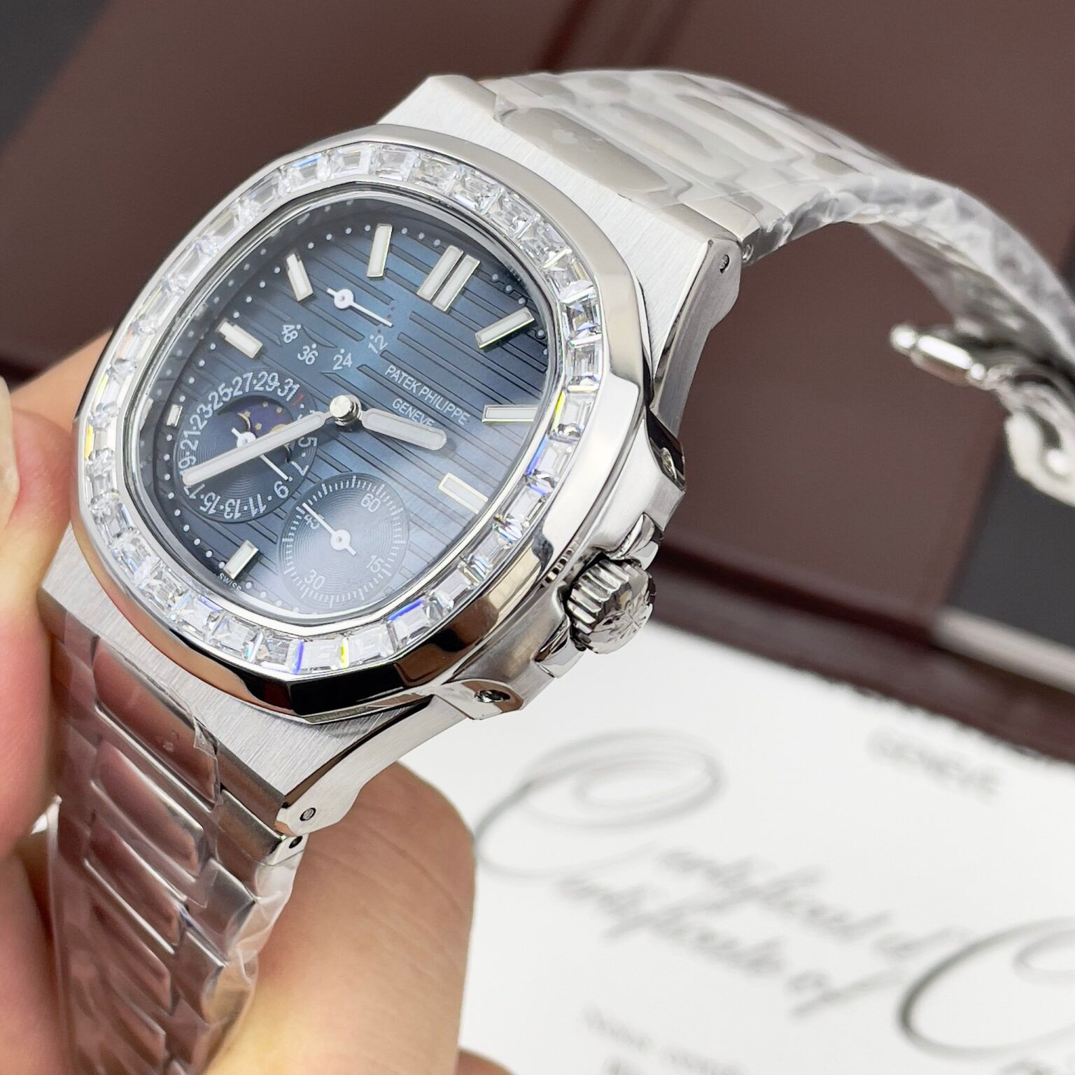 Patek Philippe Nautilus Diamond Edition Automatic
