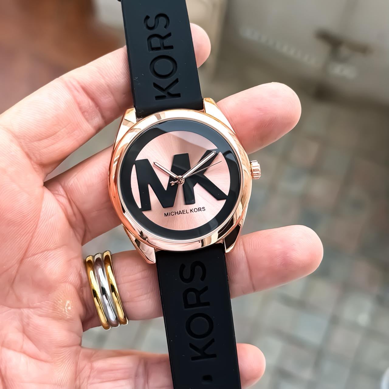 Michael Kors Black Silicone Edition