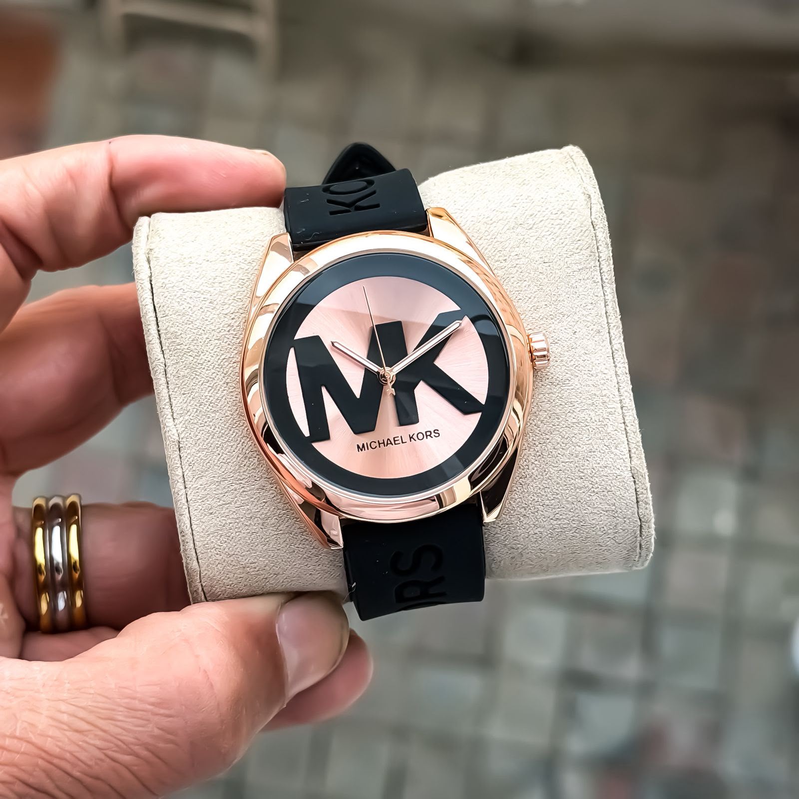 Michael Kors Black Silicone Edition