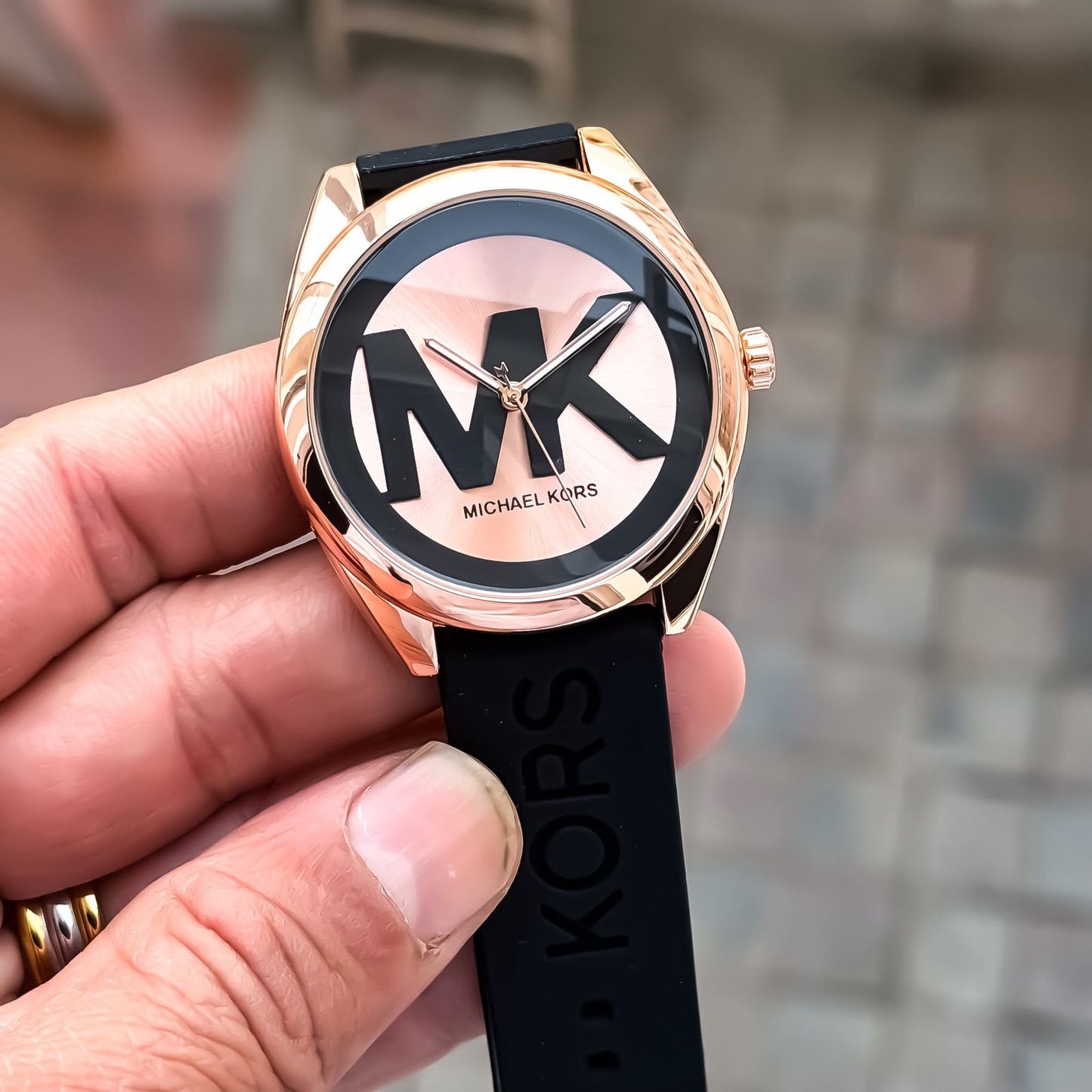 Michael Kors Black Silicone Edition