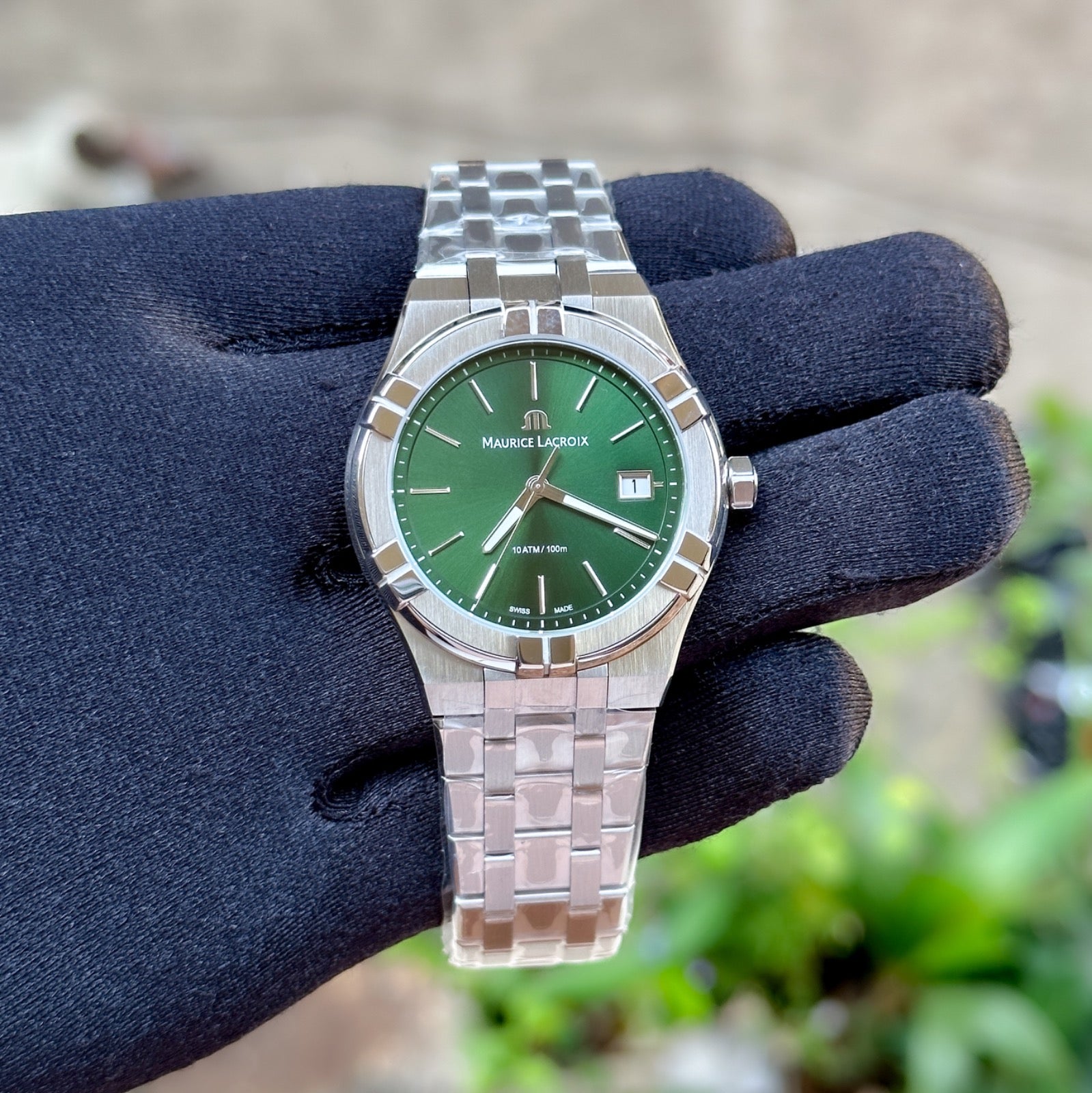 Maurice Lacroix Aikon Green Quartz