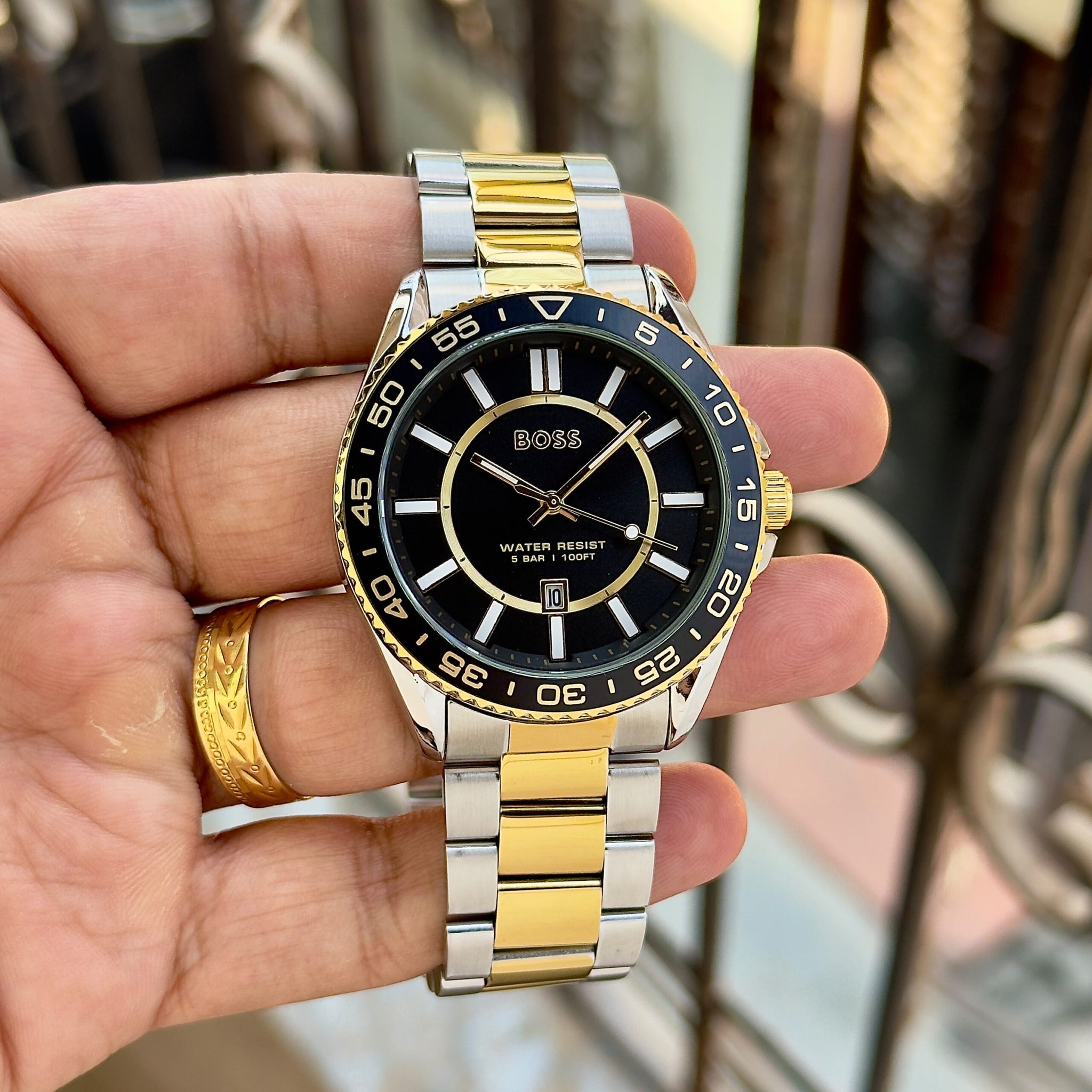 Boss Runner Jet Black Dial