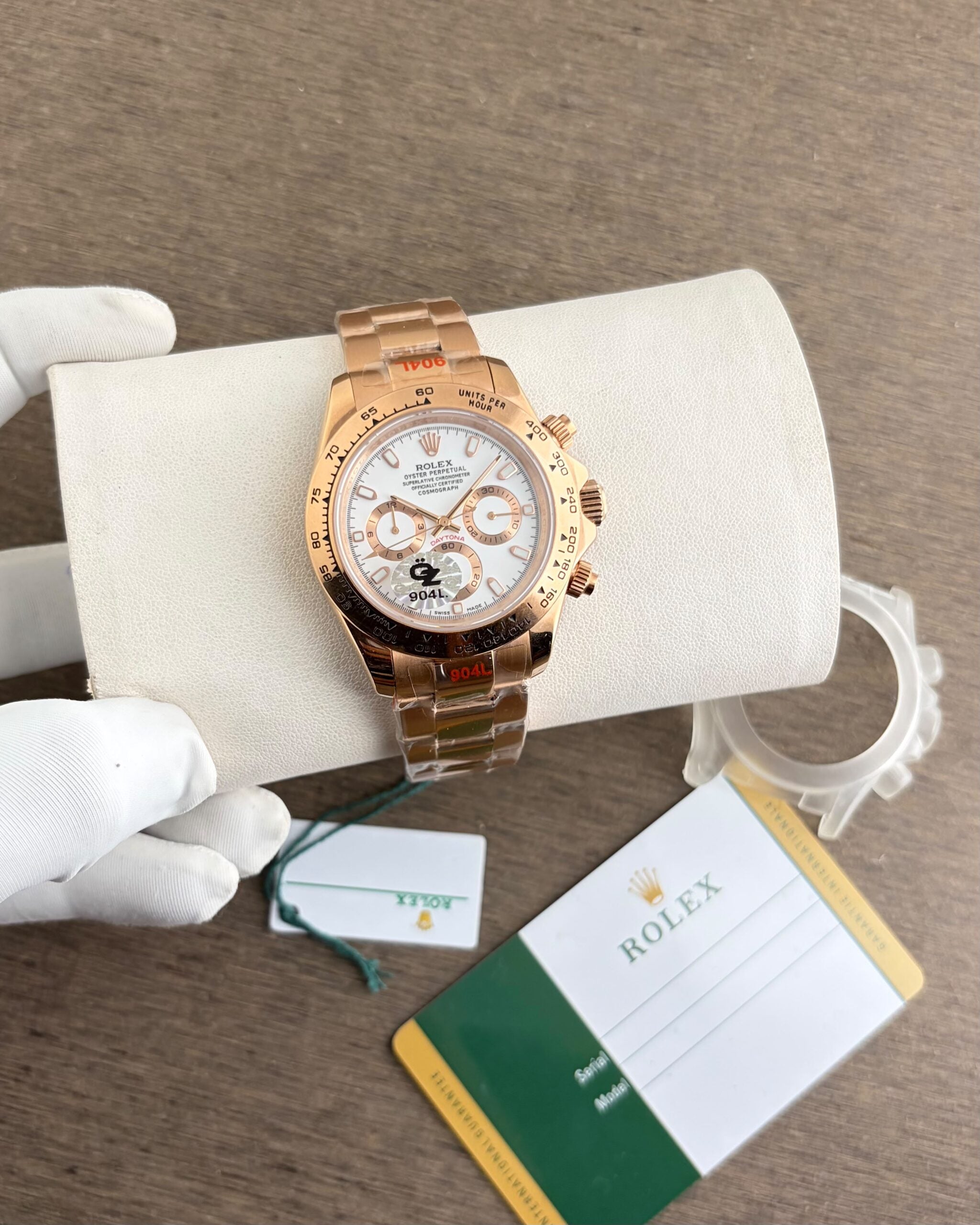 Rolex Daytona Cosmograph White Dial