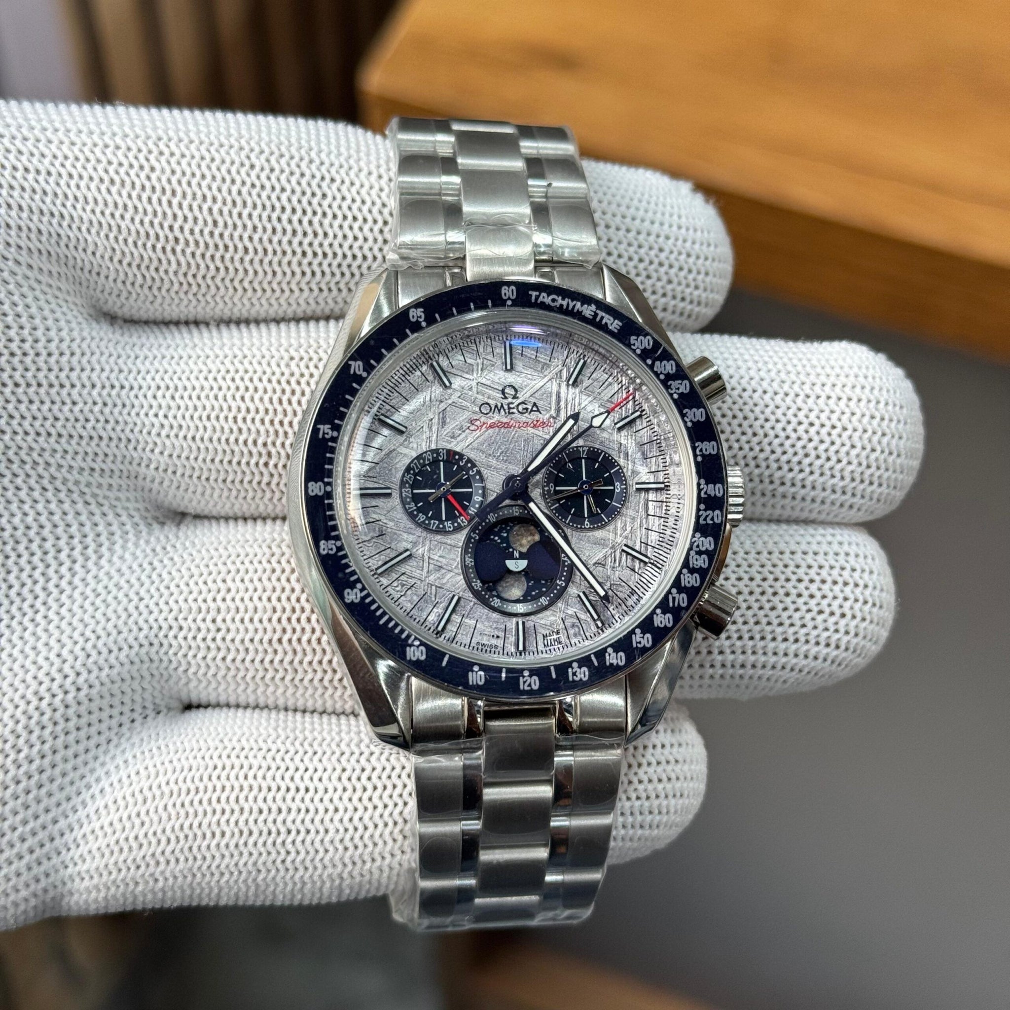 Omega Speedmaster Moonphase Grey Blue Dial