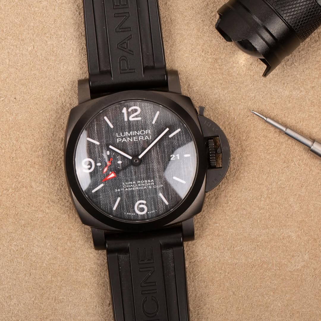 Panerai Luminor Luna Rossa Automatic Series