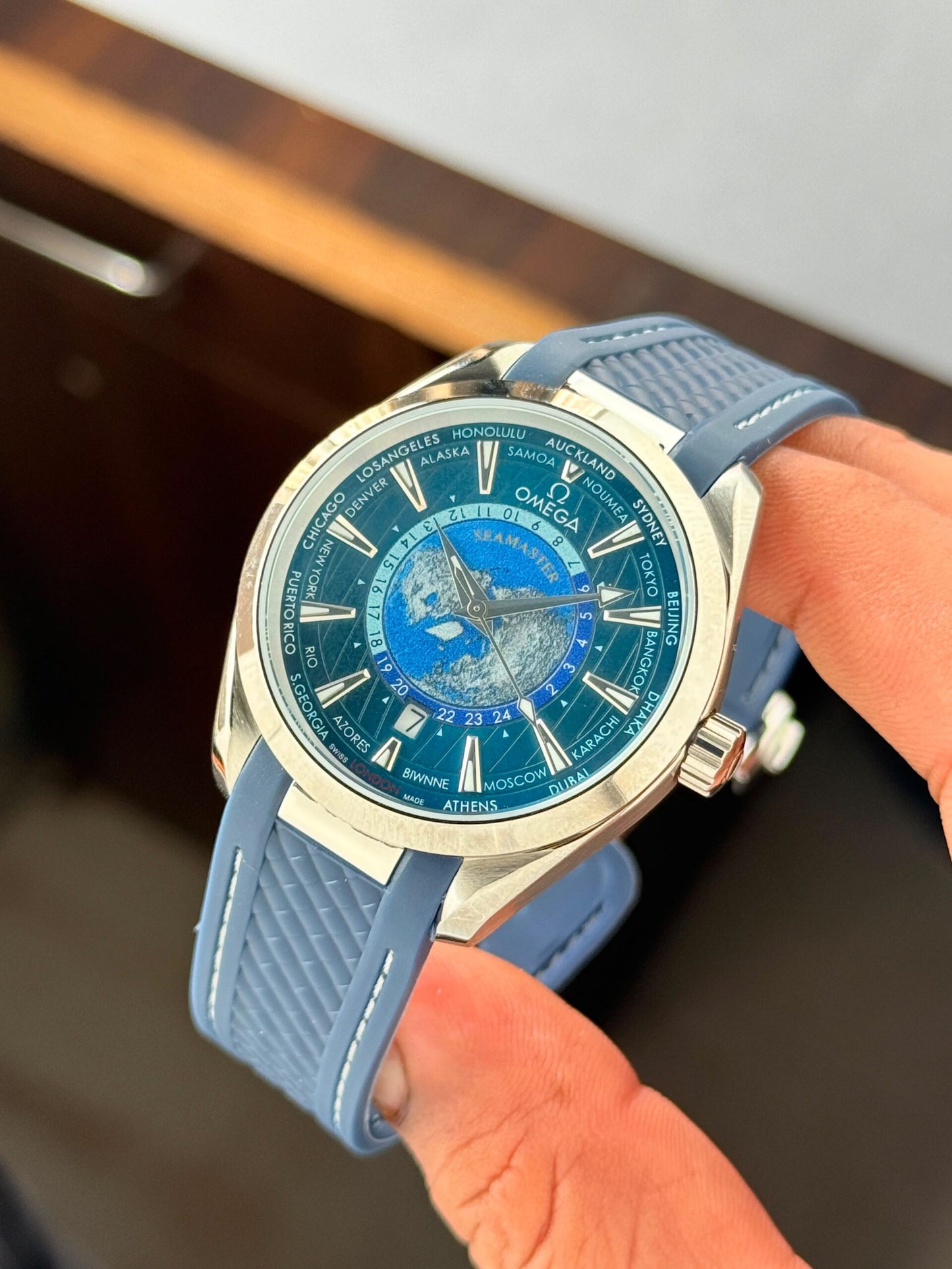 Omega Seamaster Aqua Terra Worldmap Automatic