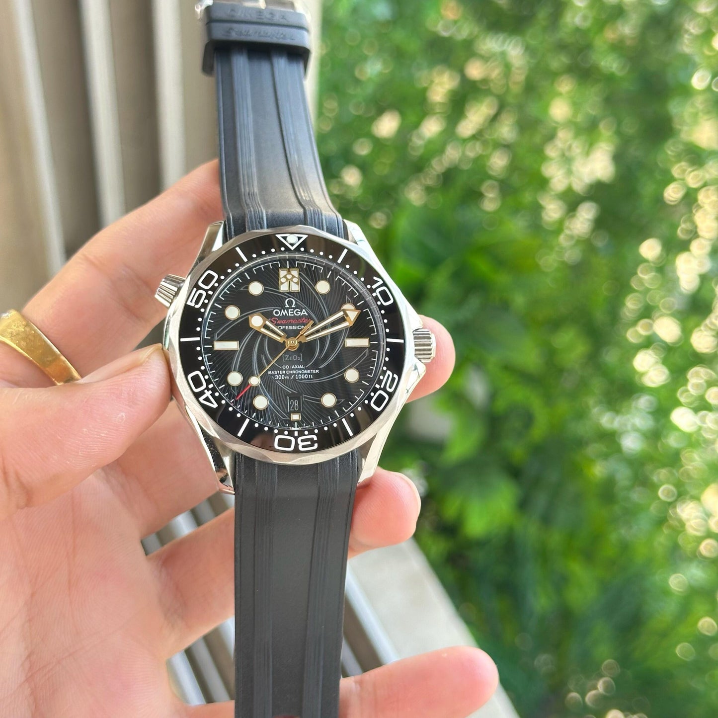 Omega Seamaster Diver James Bond Edition Automatic