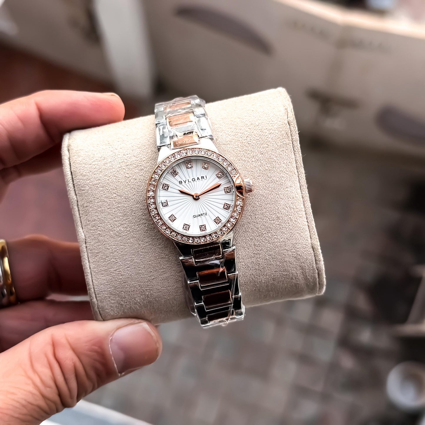 Bvlgari Lvcea White Diamond-Style Dial