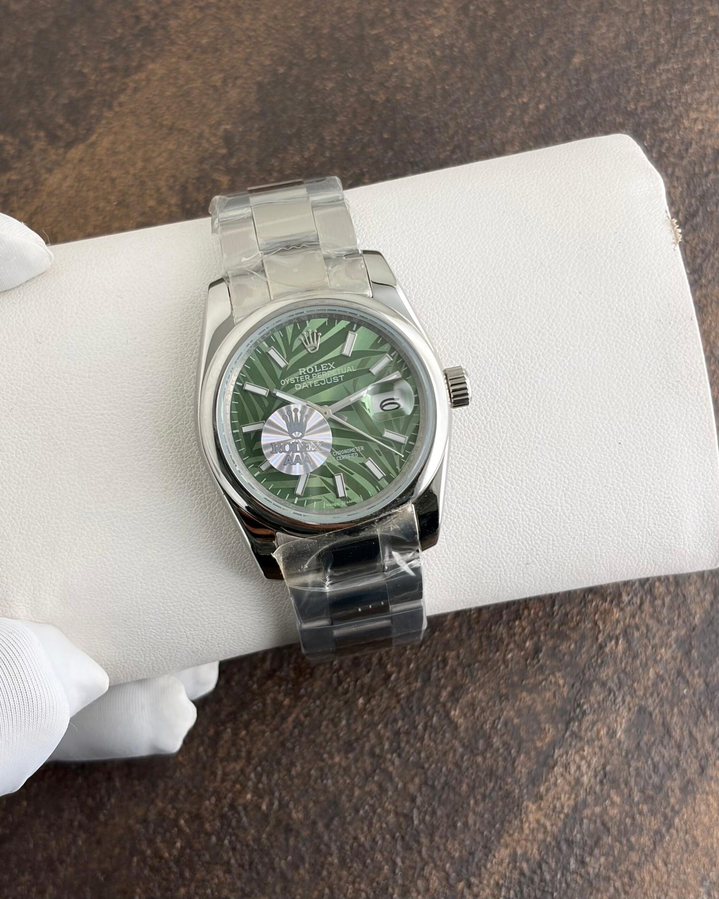 Rolex Oyster DateJust Olive Green Dial Automatic