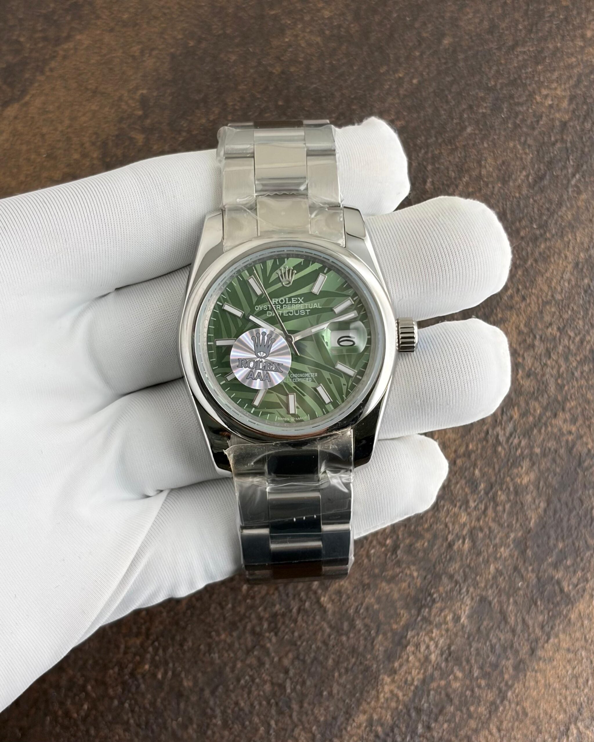 Rolex Oyster DateJust Olive Green Dial Automatic