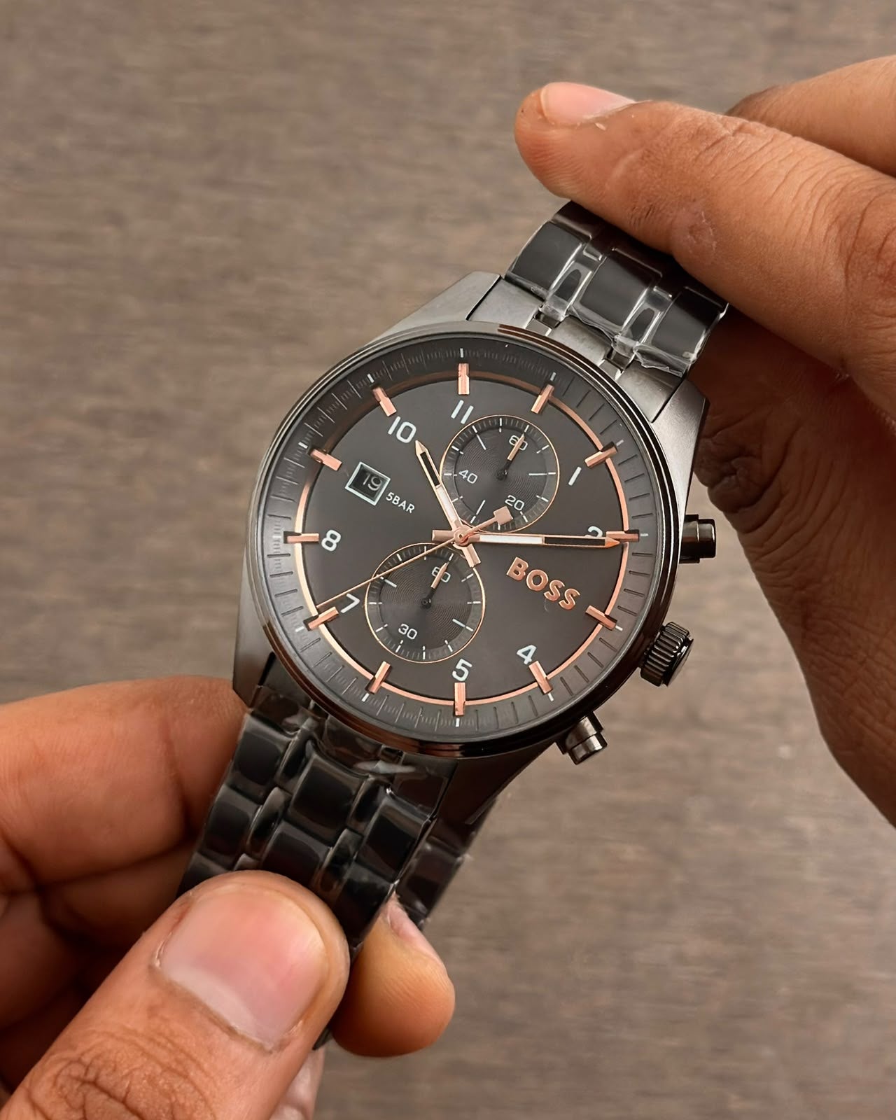 Hugo Boss Skytraveller Grey Quartz Chronograph