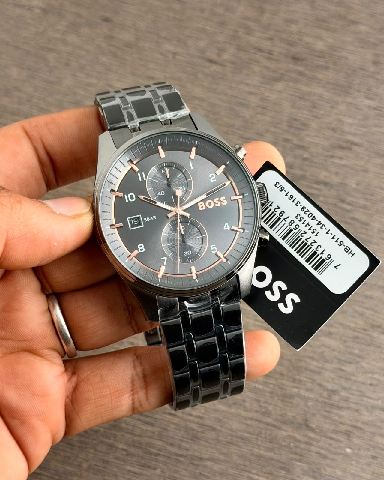 Hugo Boss Skytraveller Grey Quartz Chronograph