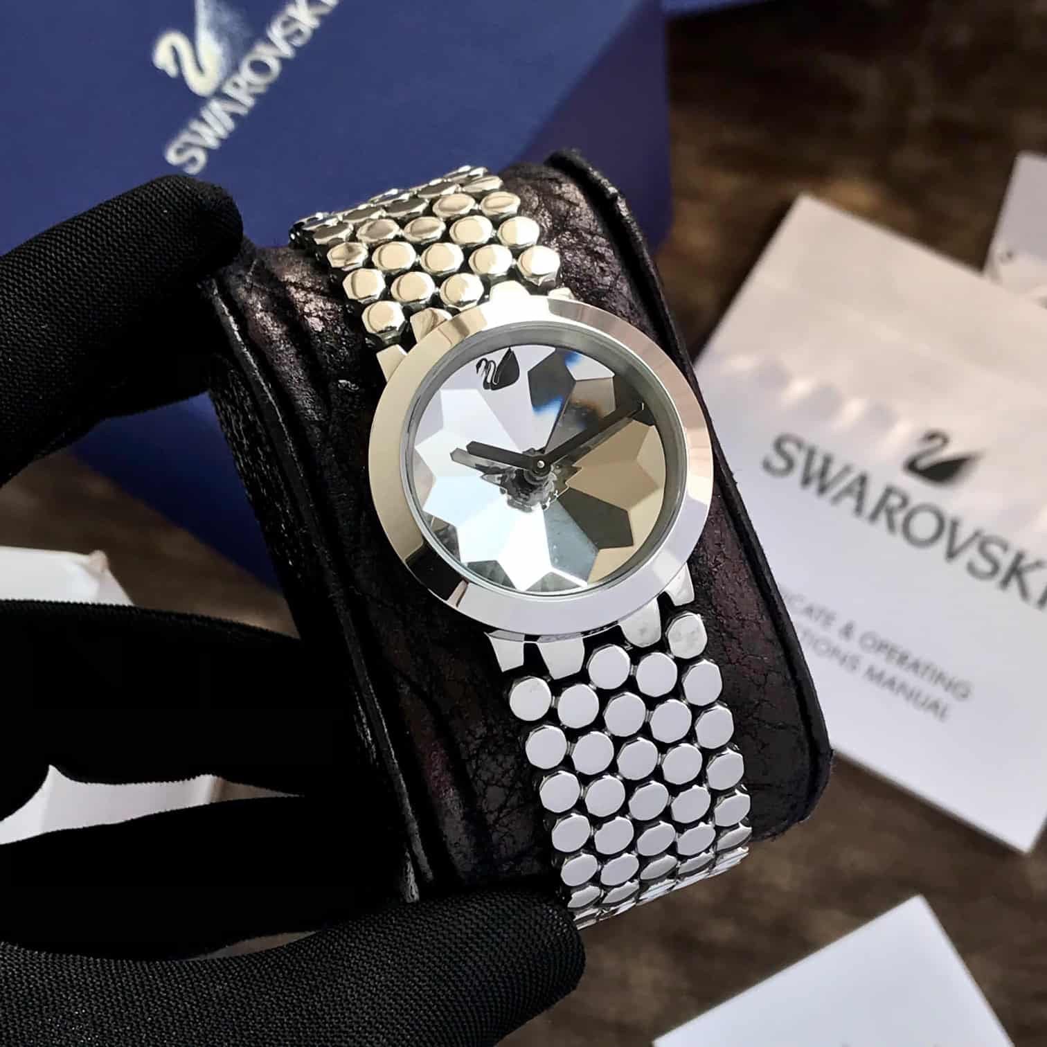 Swarovski Crystal Dial Quartz