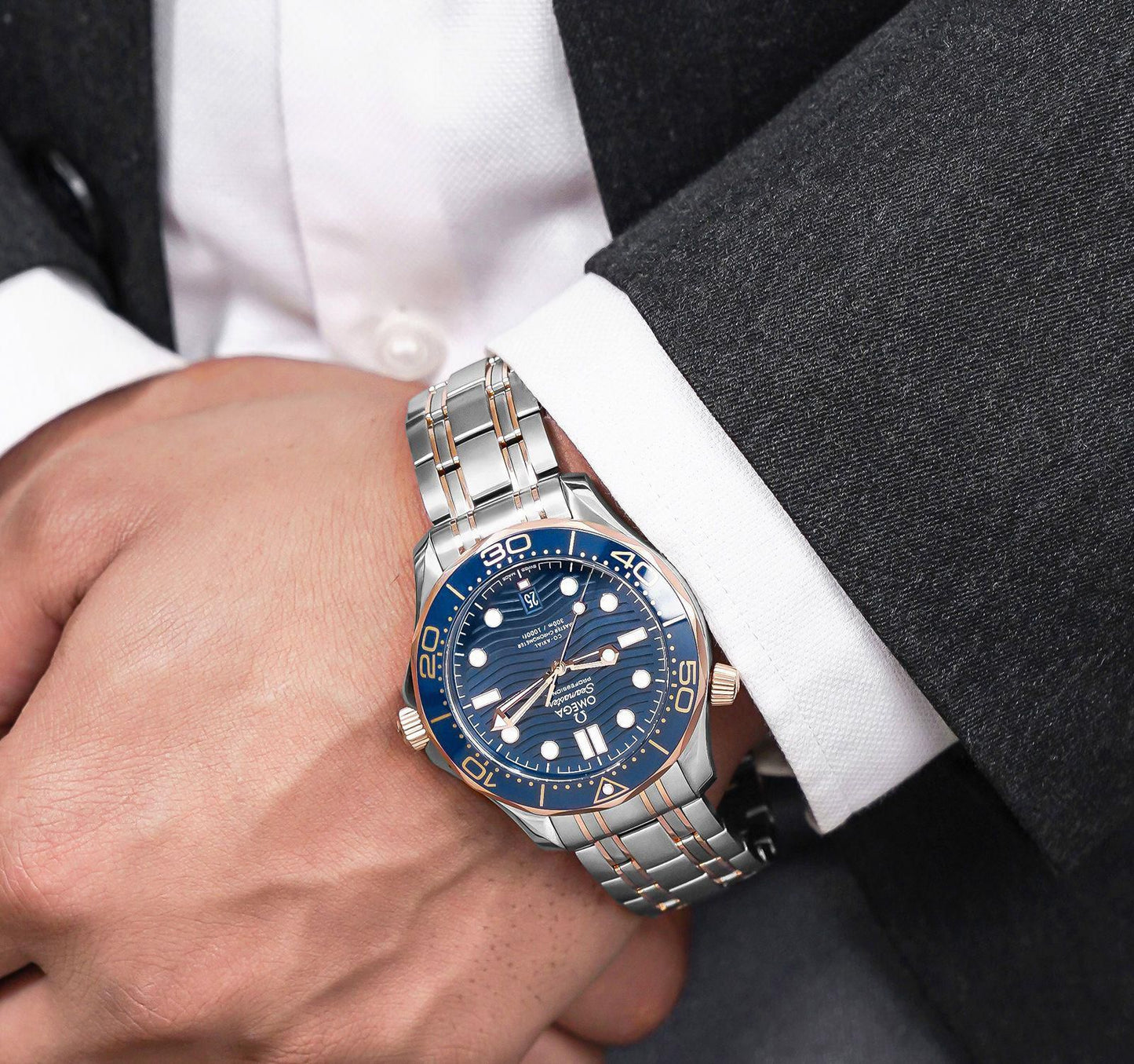 Omega Seamaster Diver Co-Axial Silver Automatic