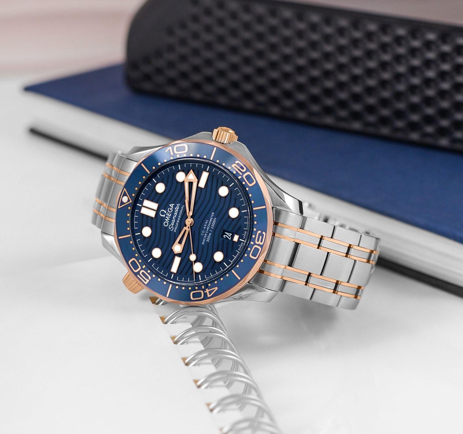 Omega Seamaster Diver Co-Axial Silver Automatic