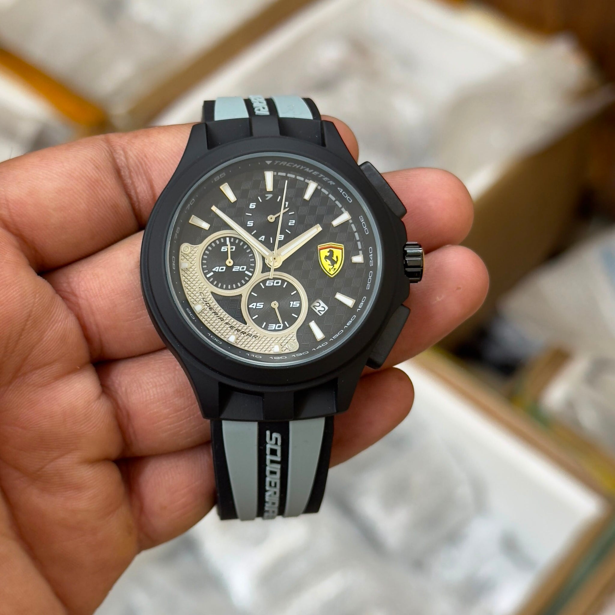 Scuderia Ferrari Sportive Race Day Analog