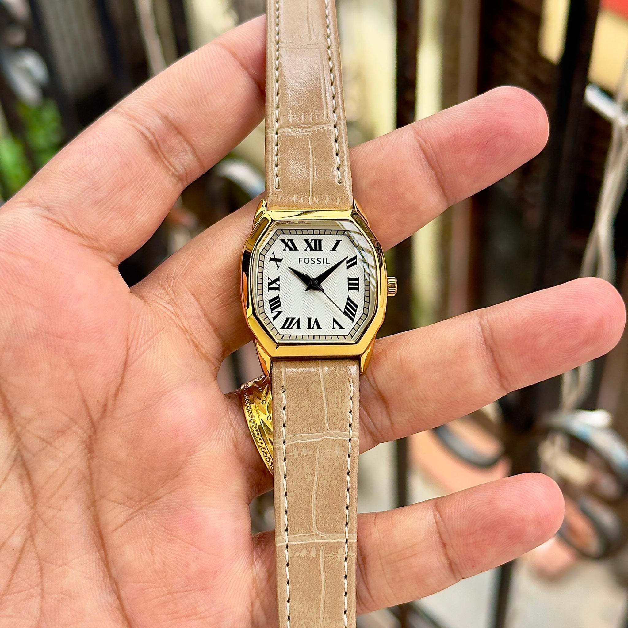 Fossil Vintage Elegance Cream Dial