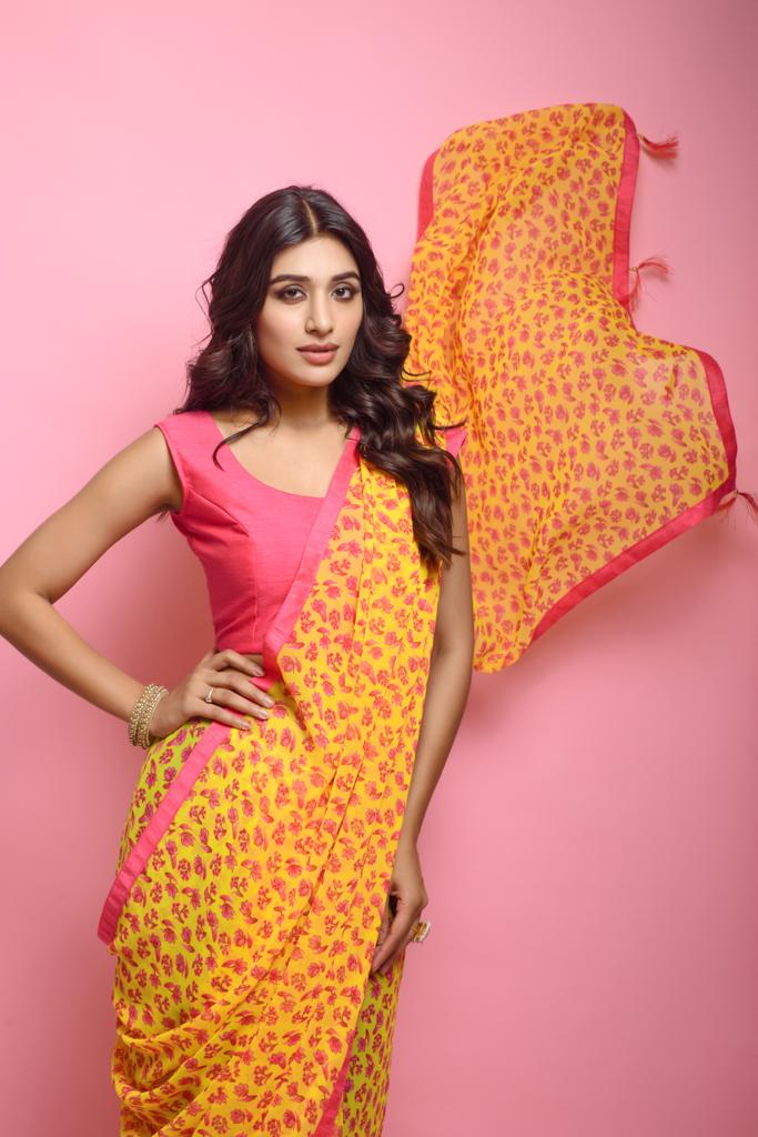 Yellow Floral printed Georgette Saree with Lace Border