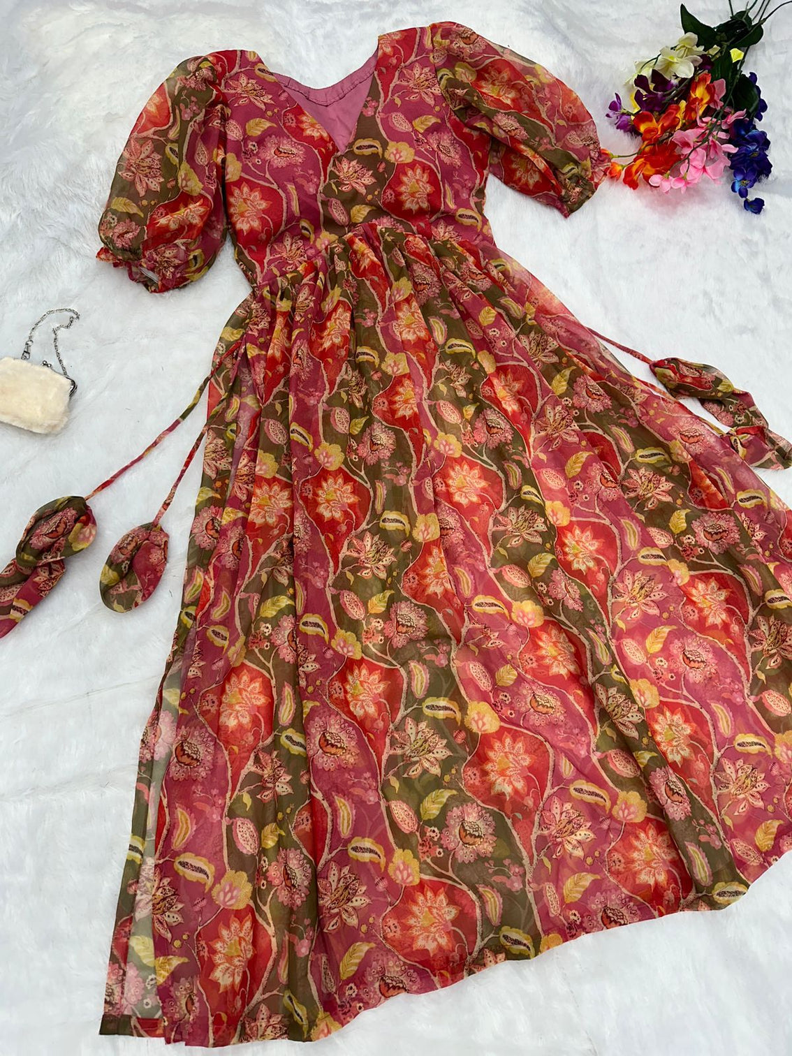 Pretty Digital Printed Red And Green Side Slit Kurti