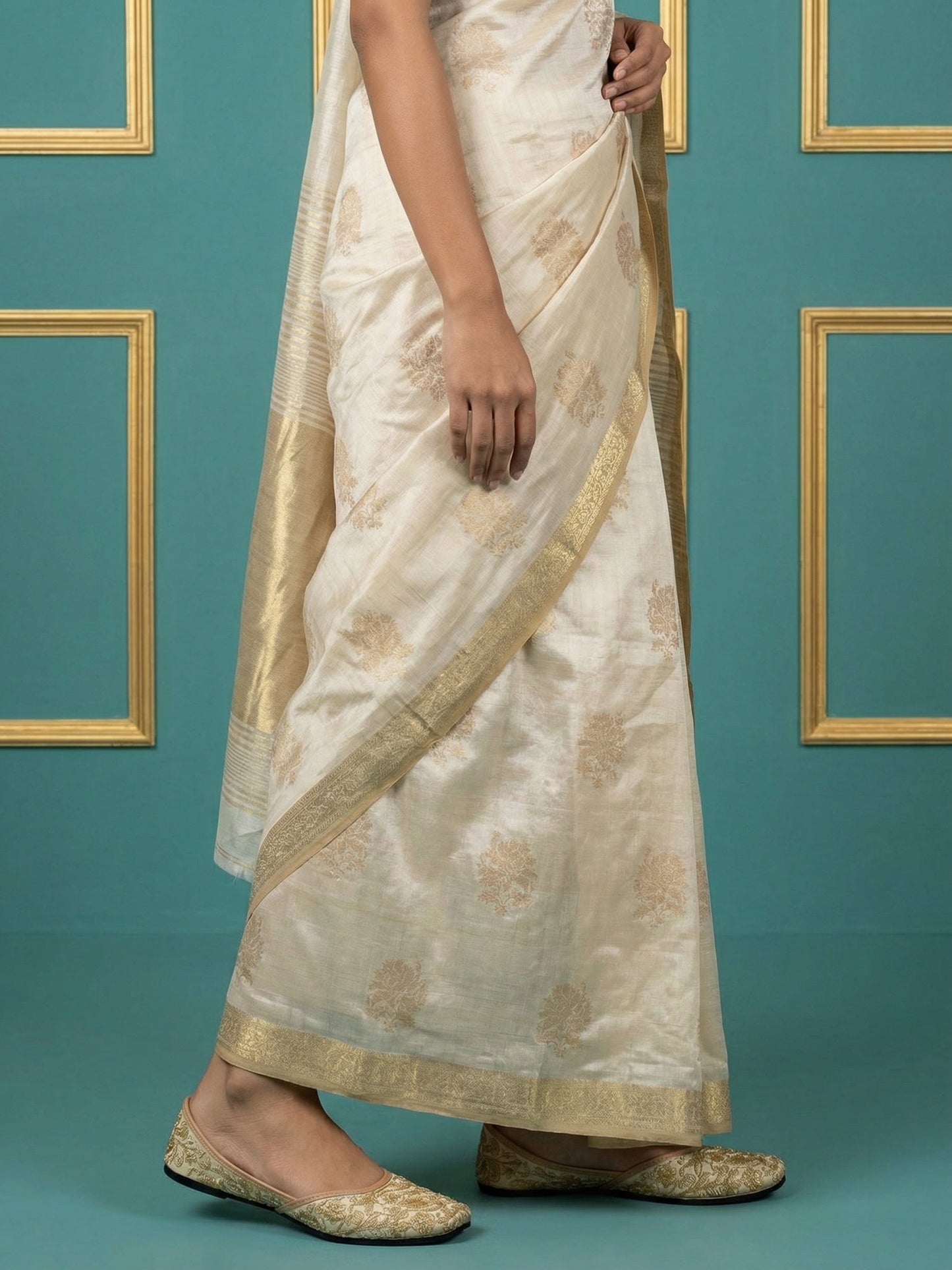 Designer Tussar Silk with Cross Stitch Embroidered Saree