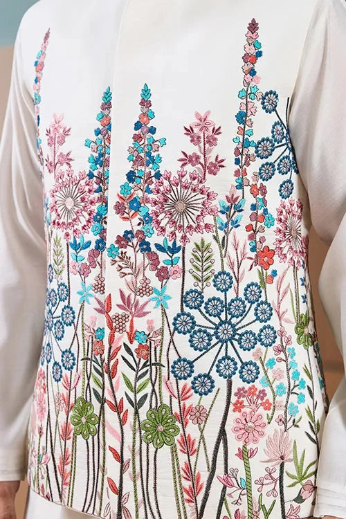 Royal Trendy White Koti Kurta Set for Men’s Wear Collection