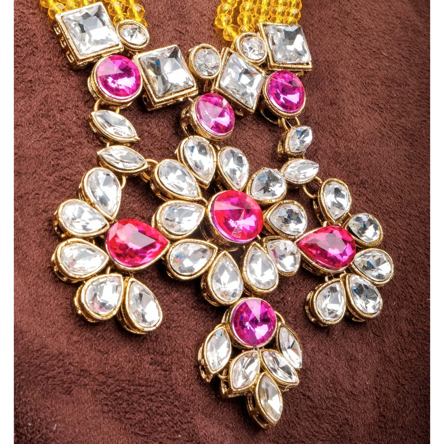 Yellow Pearl and Pink Dimond Necklace Alloy Gold-plated Jewel Set