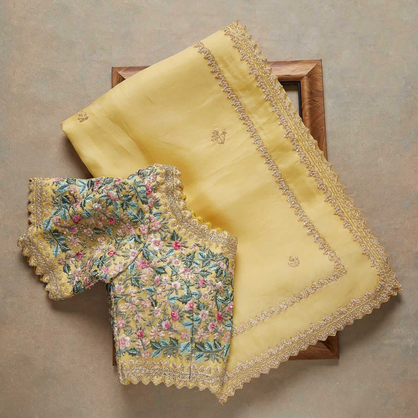 Yellow Saree in Organza Silk With Resham Work With Unstitched Blouse