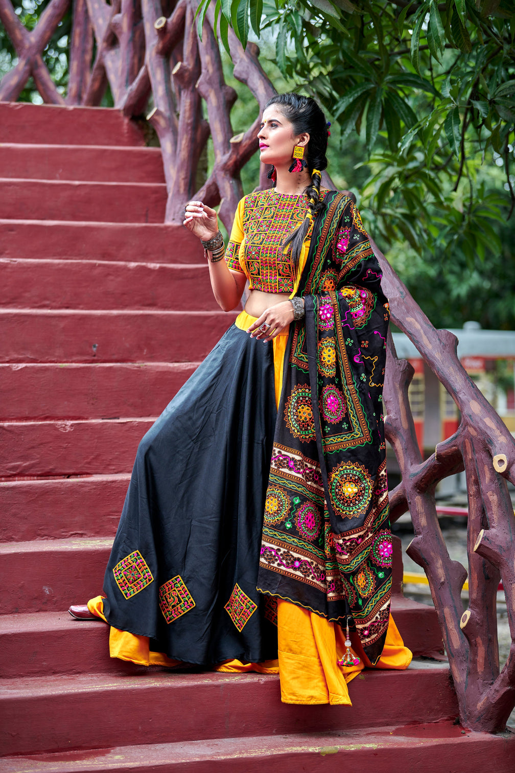 Yellow & Black Embroidered Cotton Indian Traditional Festival Dandiya Raas Garba Semi Stitched Navratri Lehenga