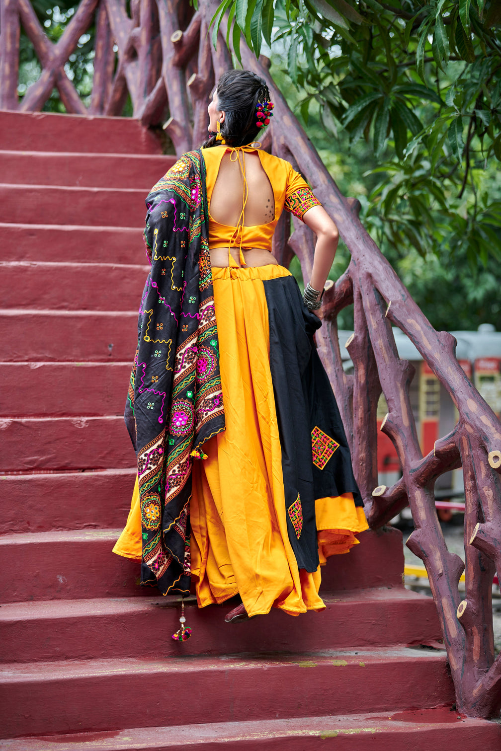 Yellow & Black Embroidered Cotton Indian Traditional Festival Dandiya Raas Garba Semi Stitched Navratri Lehenga