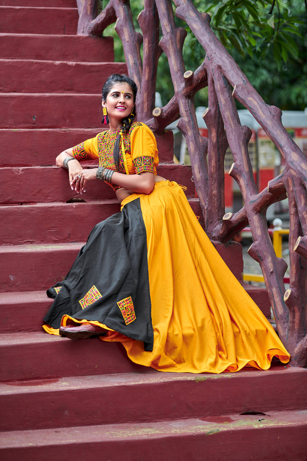 Yellow & Black Embroidered Cotton Indian Traditional Festival Dandiya Raas Garba Semi Stitched Navratri Lehenga