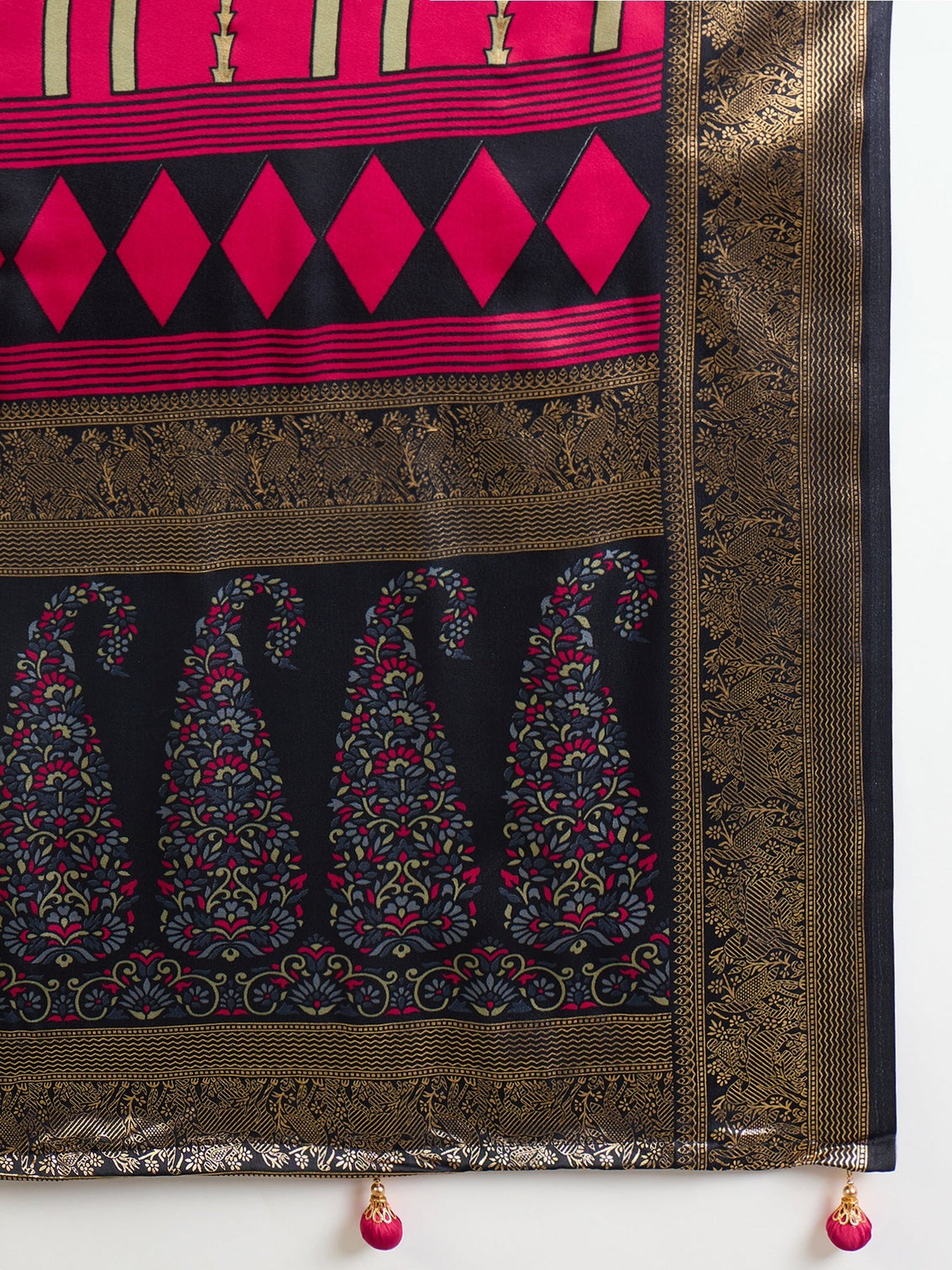 Aavira Classic Semi Modal Saree for Traditional Functions