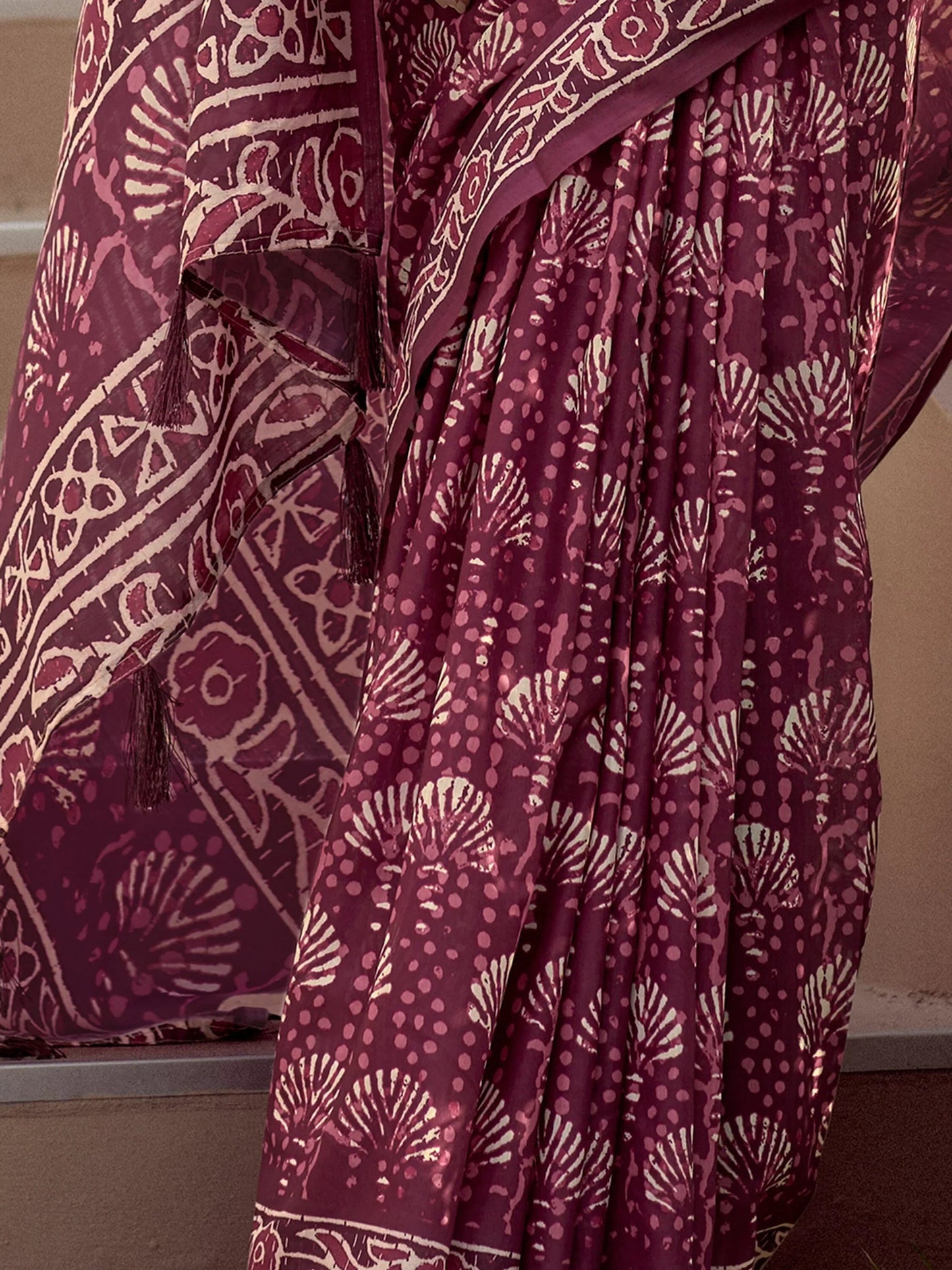Alluring Wine Digital Printed Silk Casual Wear Saree With Blouse