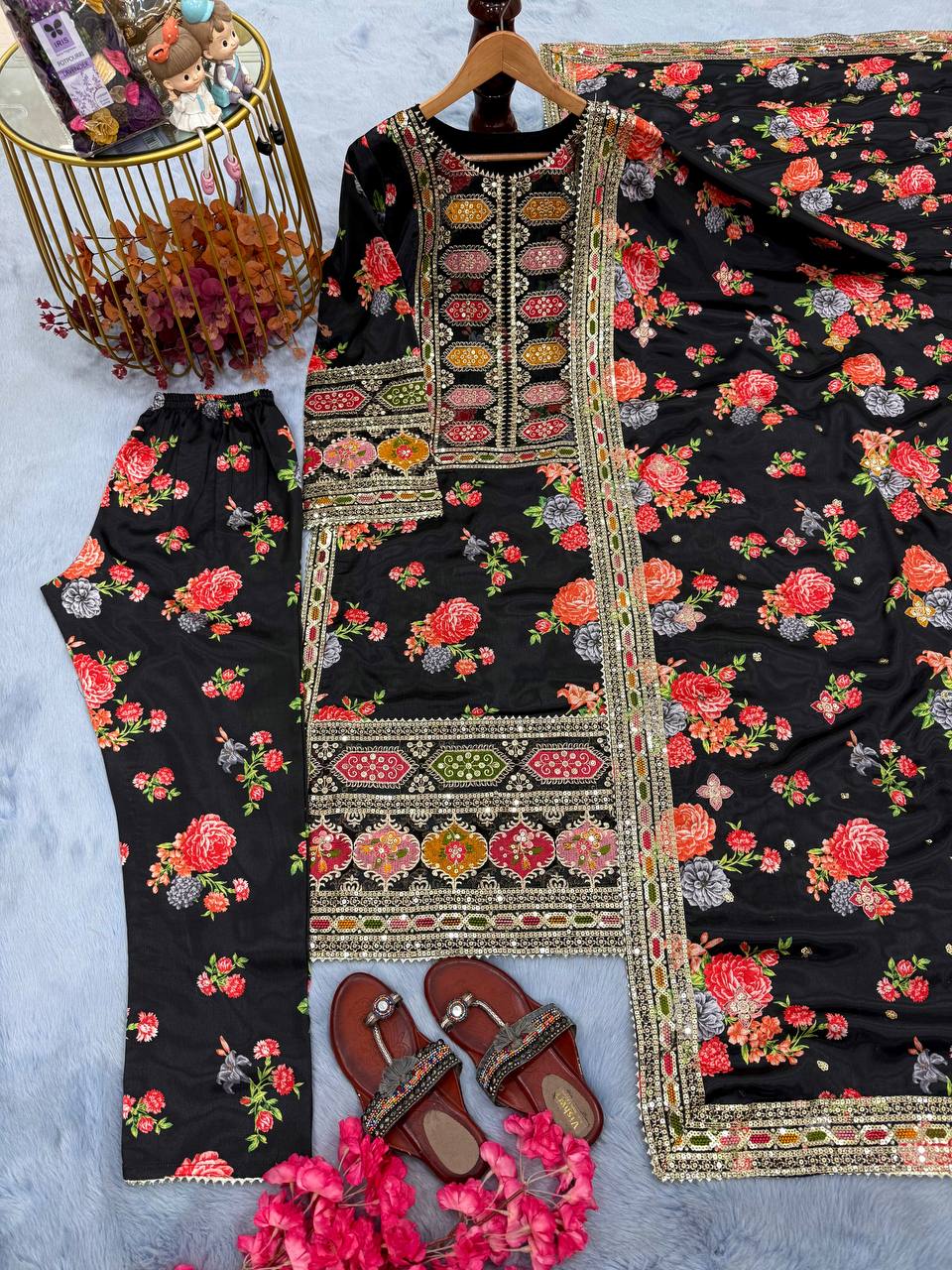 Black Elegant Heavy Chinon Silk Digital Print Suit Set