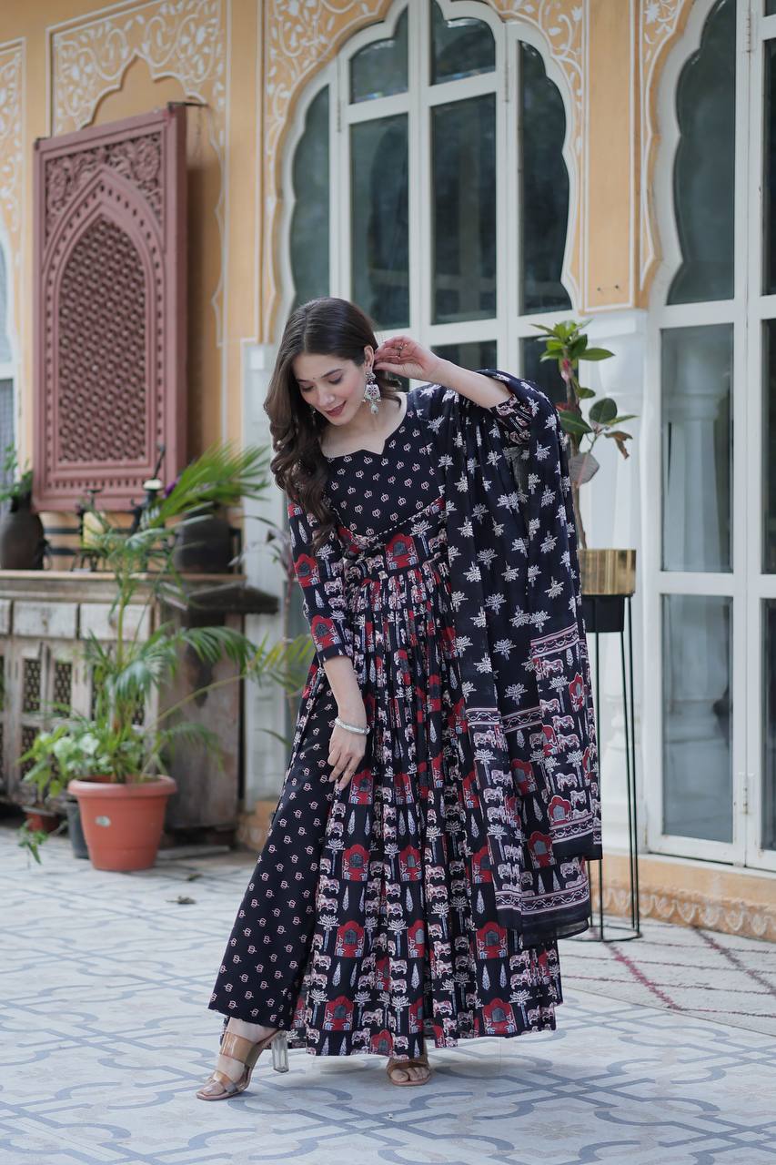 Black Elegant Pure Cotton Ethnic Suit Set – Comfort & Style Combined