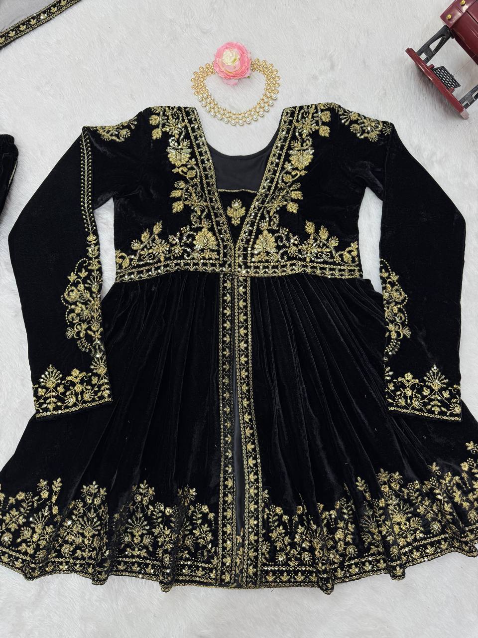 Black Elegant Velvet Ensemble – Top, Plazo & Dupatta
